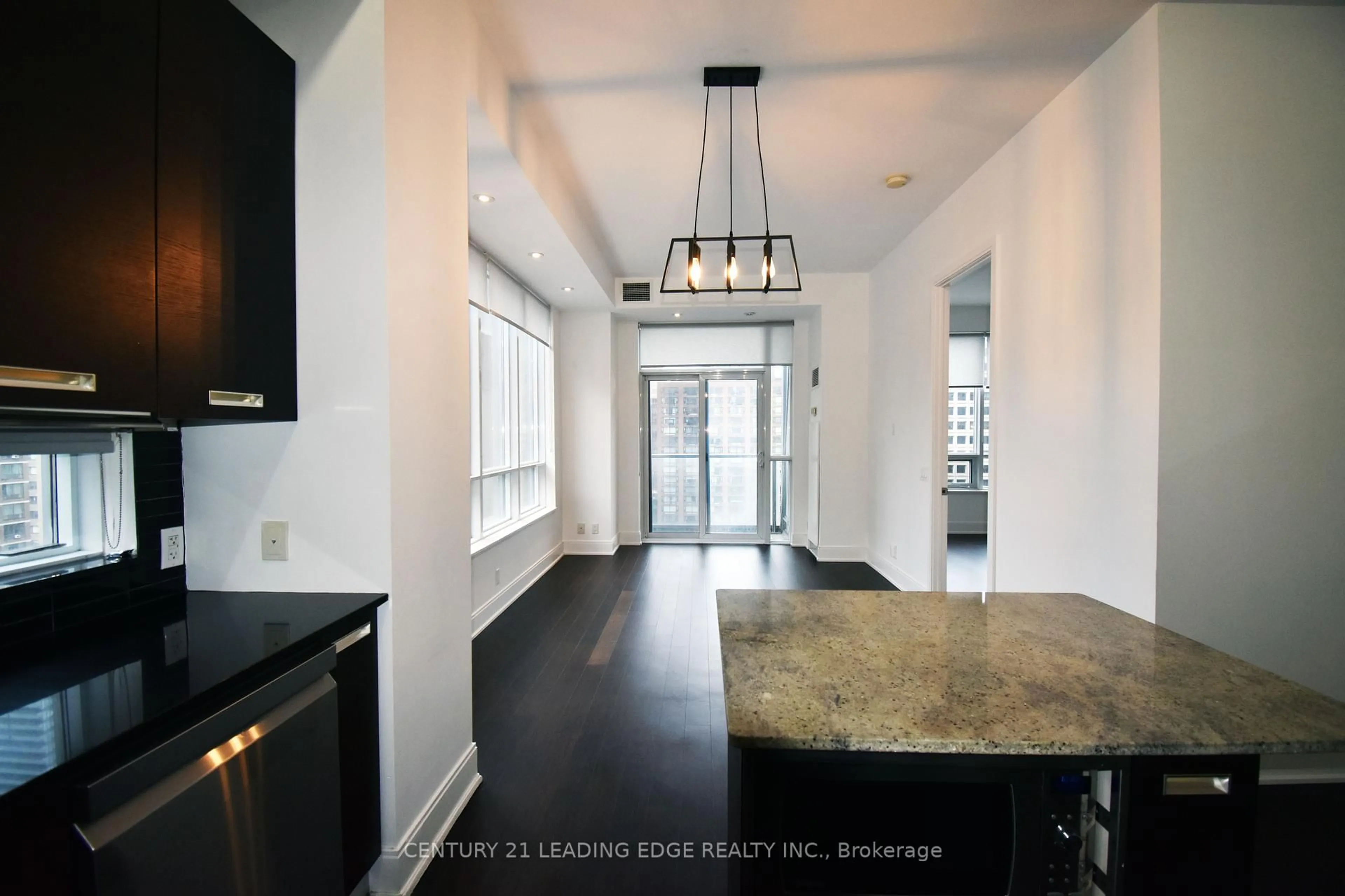 Open concept kitchen, unknown for 21 BALMUTO St #1503, Toronto Ontario M4Y 1W4