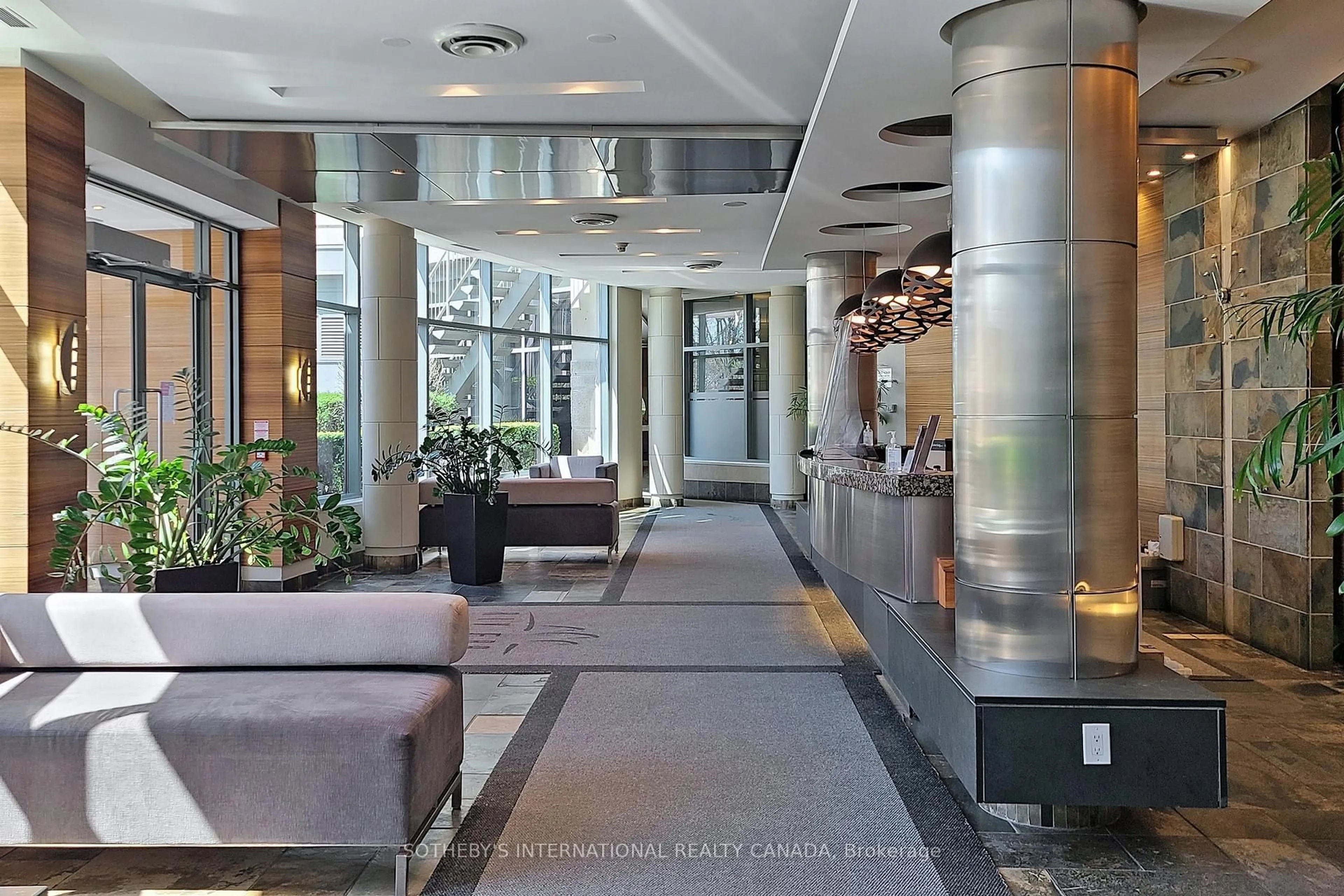 Lobby for 228 Queens Quay #1005, Toronto Ontario M5J 2X1