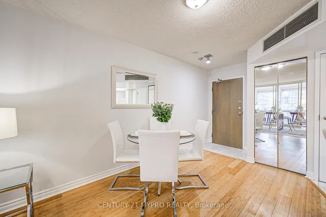 Additional property image - 1001 Bay St Unit 1506