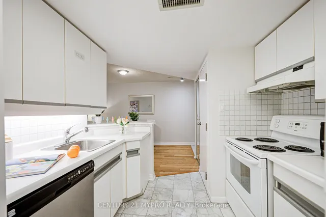 Additional property image - 1001 Bay St Unit 1506