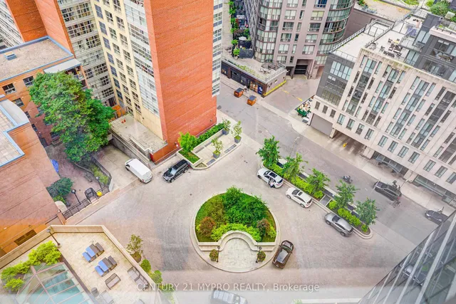 Additional property image - 1001 Bay St Unit 1506