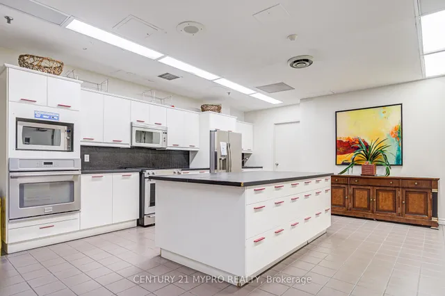 Additional property image - 1001 Bay St Unit 1506