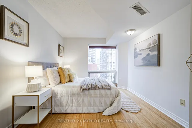 Additional property image - 1001 Bay St Unit 1506