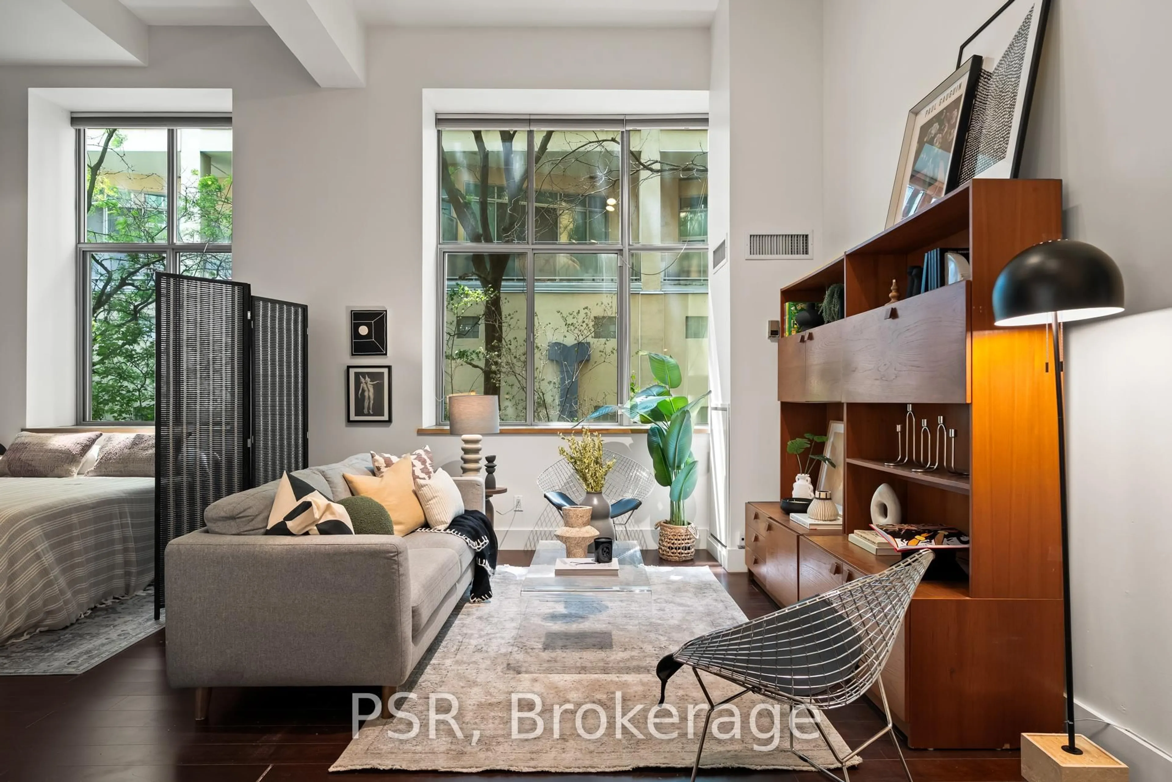 Living room with furniture, unknown for 21 Nassau St #202, Toronto Ontario M5T 3K6