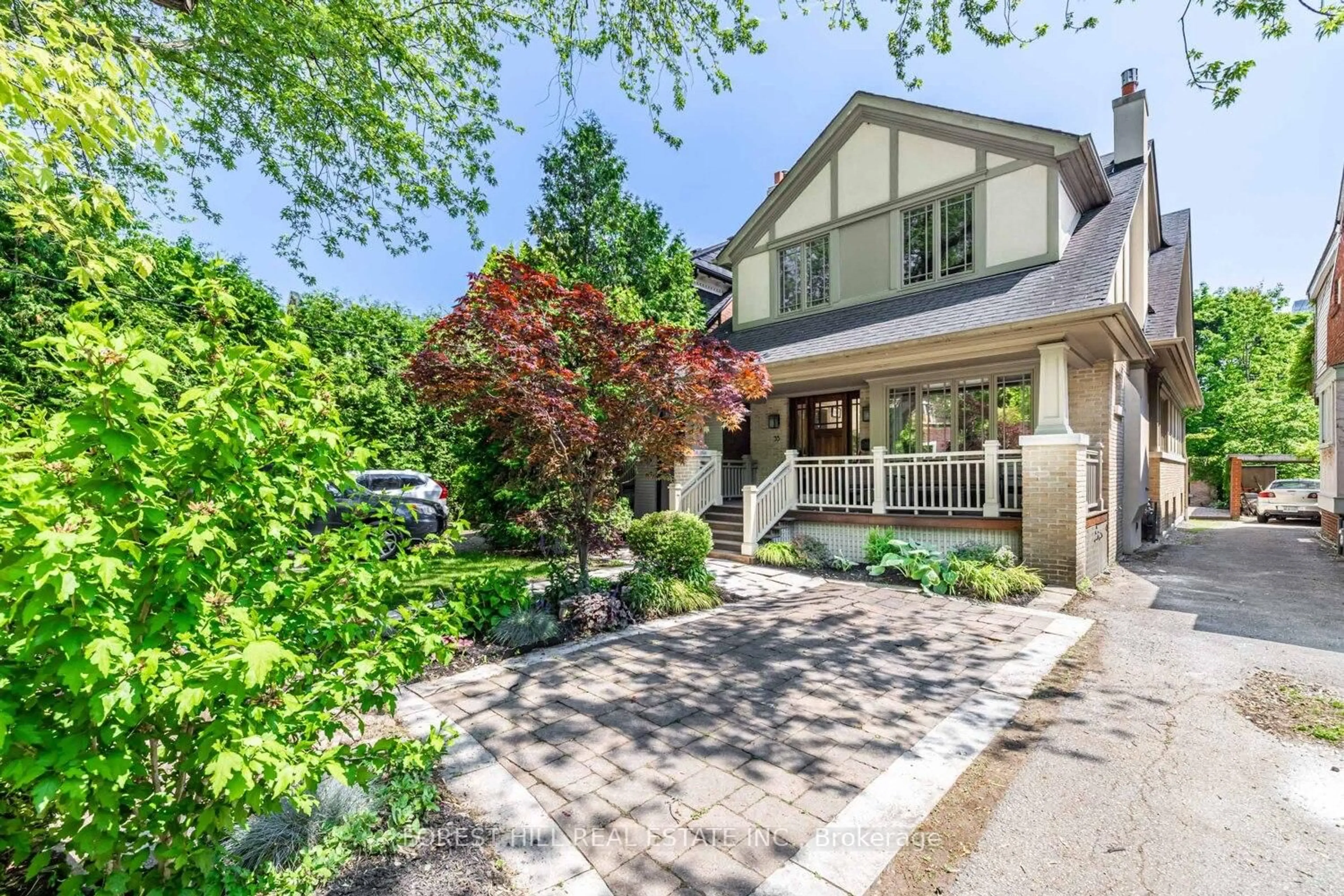 Unknown for 35 Sheldrake Blvd, Toronto Ontario M4P 2B1