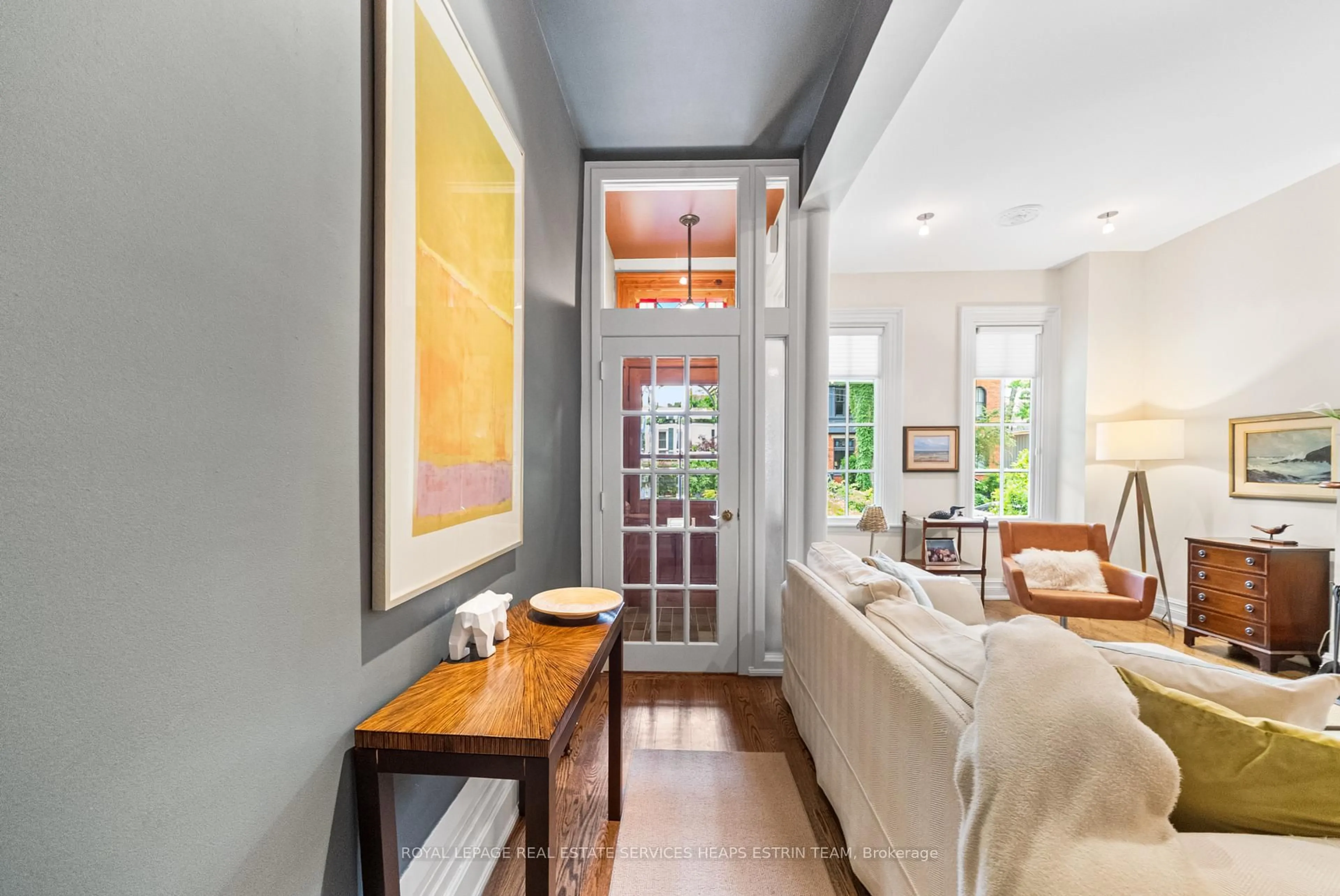 Indoor entryway for 100 Amelia St, Toronto Ontario M4X 1E4