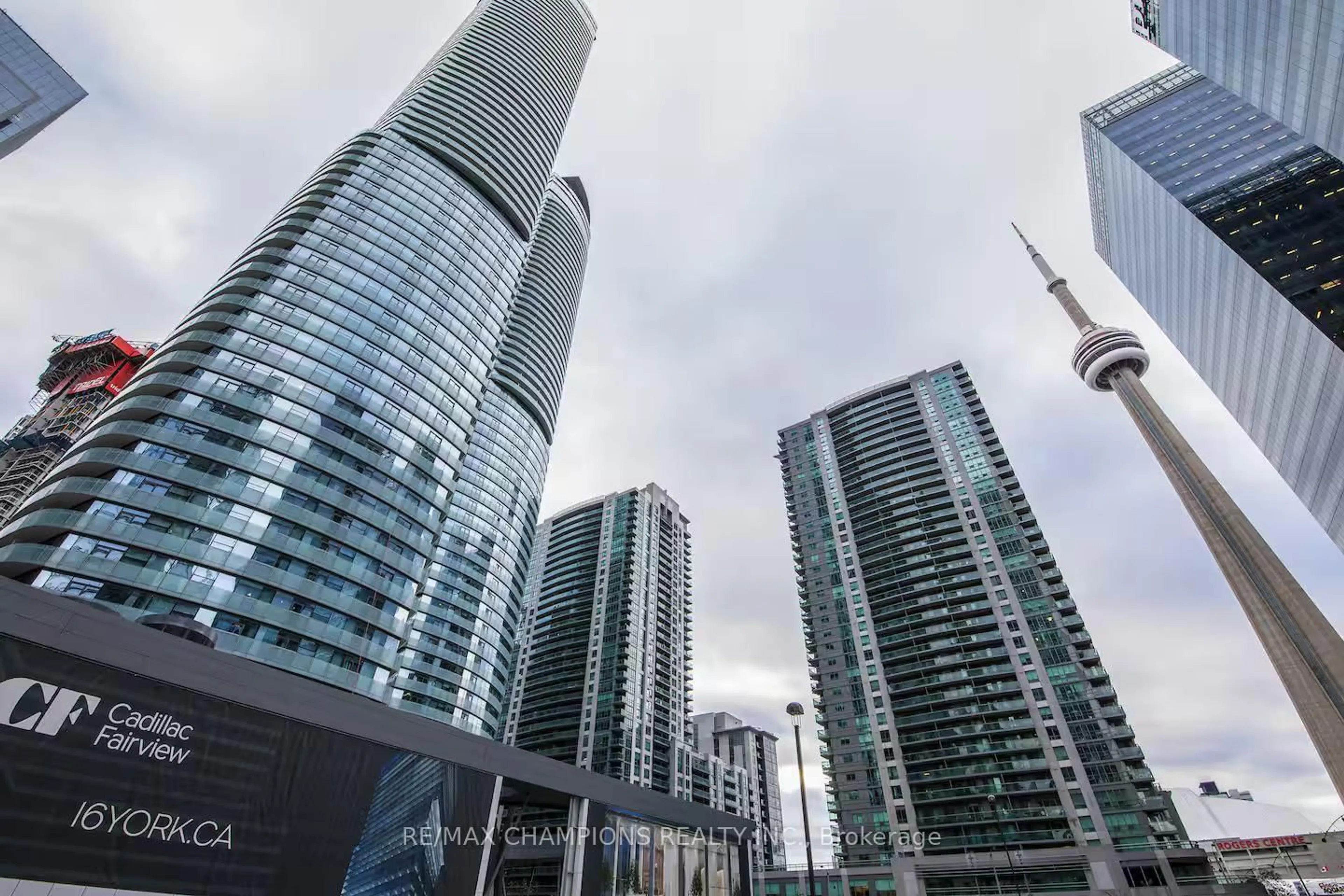 Unknown for 14 York St #5104, Toronto Ontario M5J 0B1