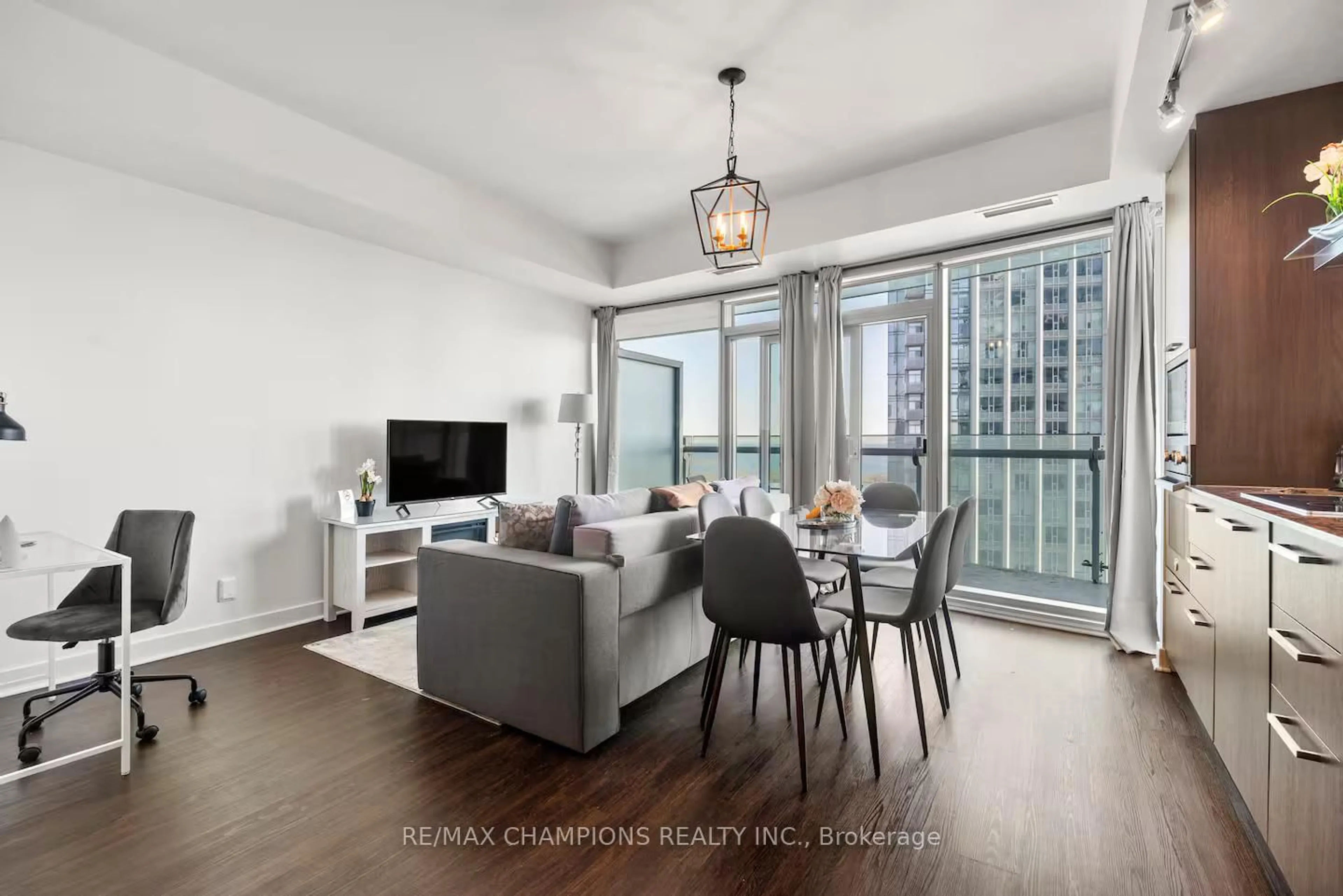 Living room with furniture, unknown for 14 York St #5104, Toronto Ontario M5J 0B1