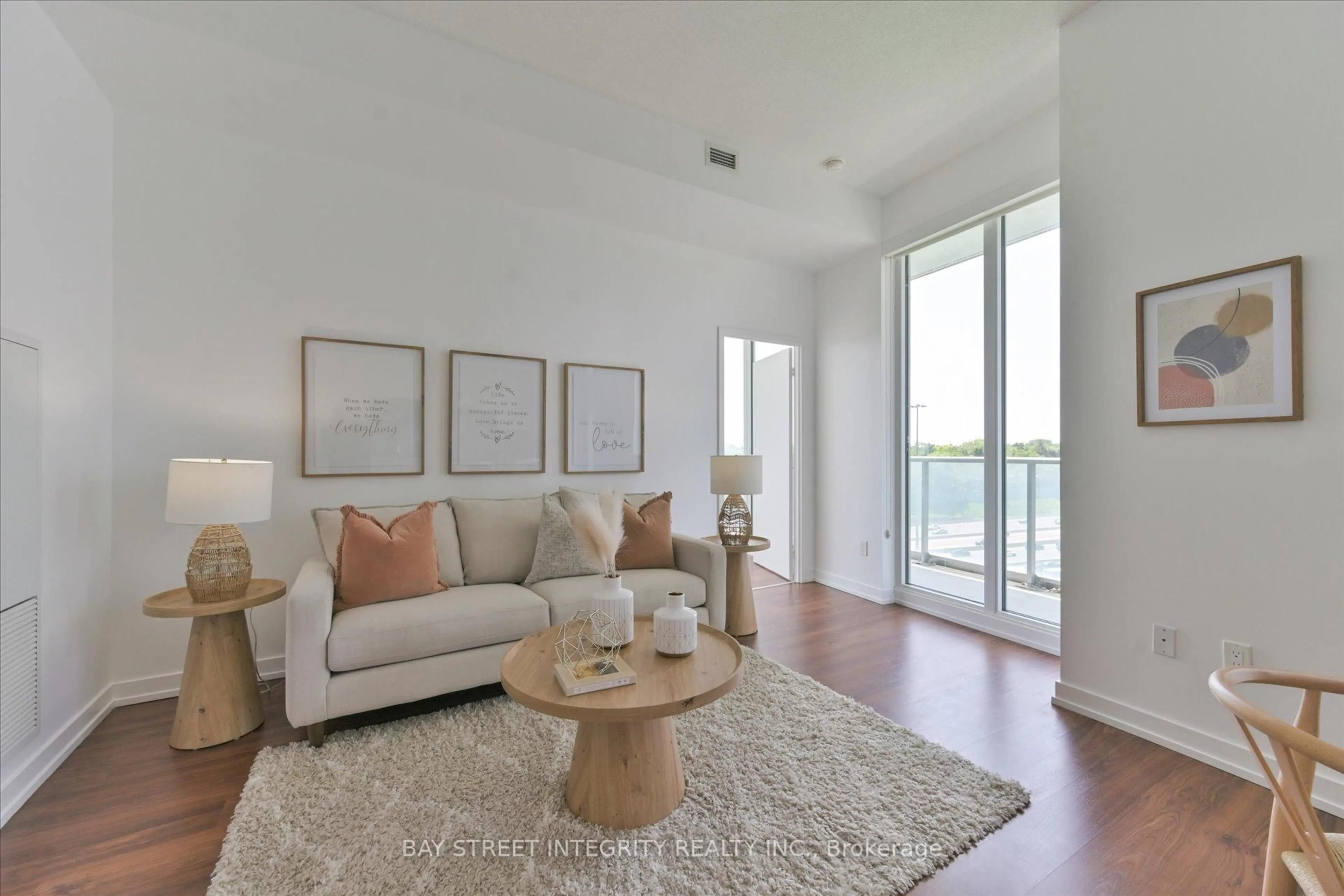 Living room with furniture, unknown for 117 Mcmahon Dr #903, Toronto Ontario M2K 2X9