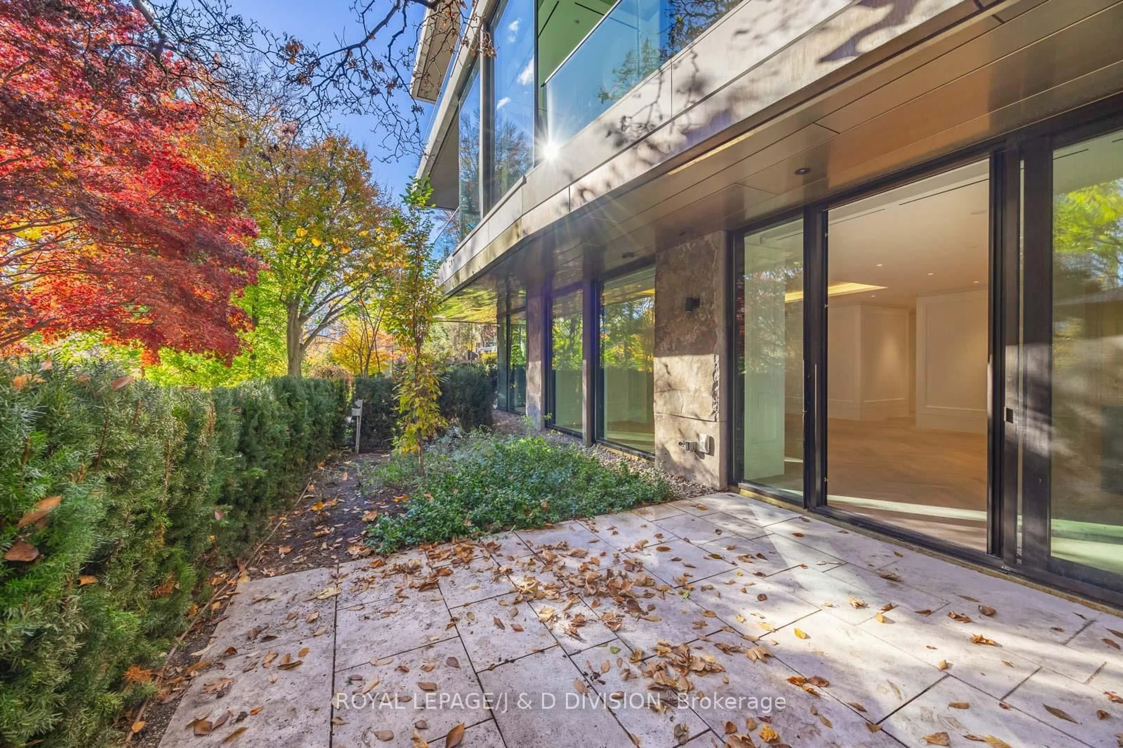Unknown for 7 Dale Ave #105, Toronto Ontario M4W 1K2