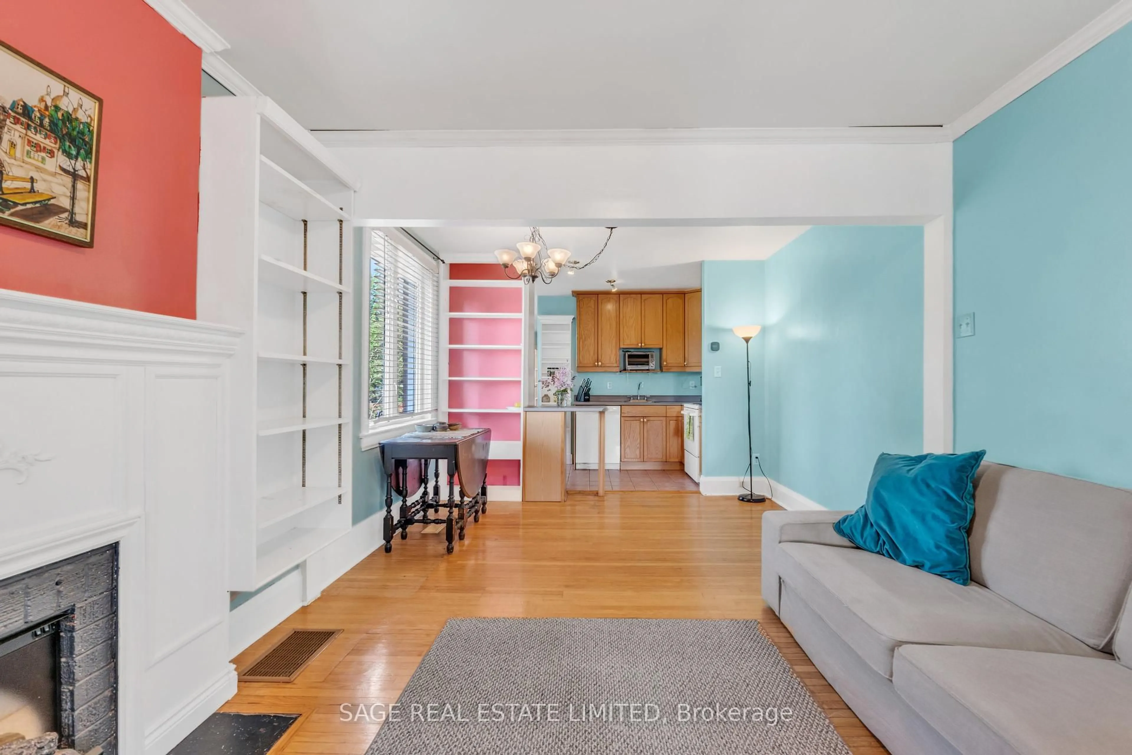 Living room with furniture, unknown for 451 Glenholme Ave, Toronto Ontario M6E 3E9
