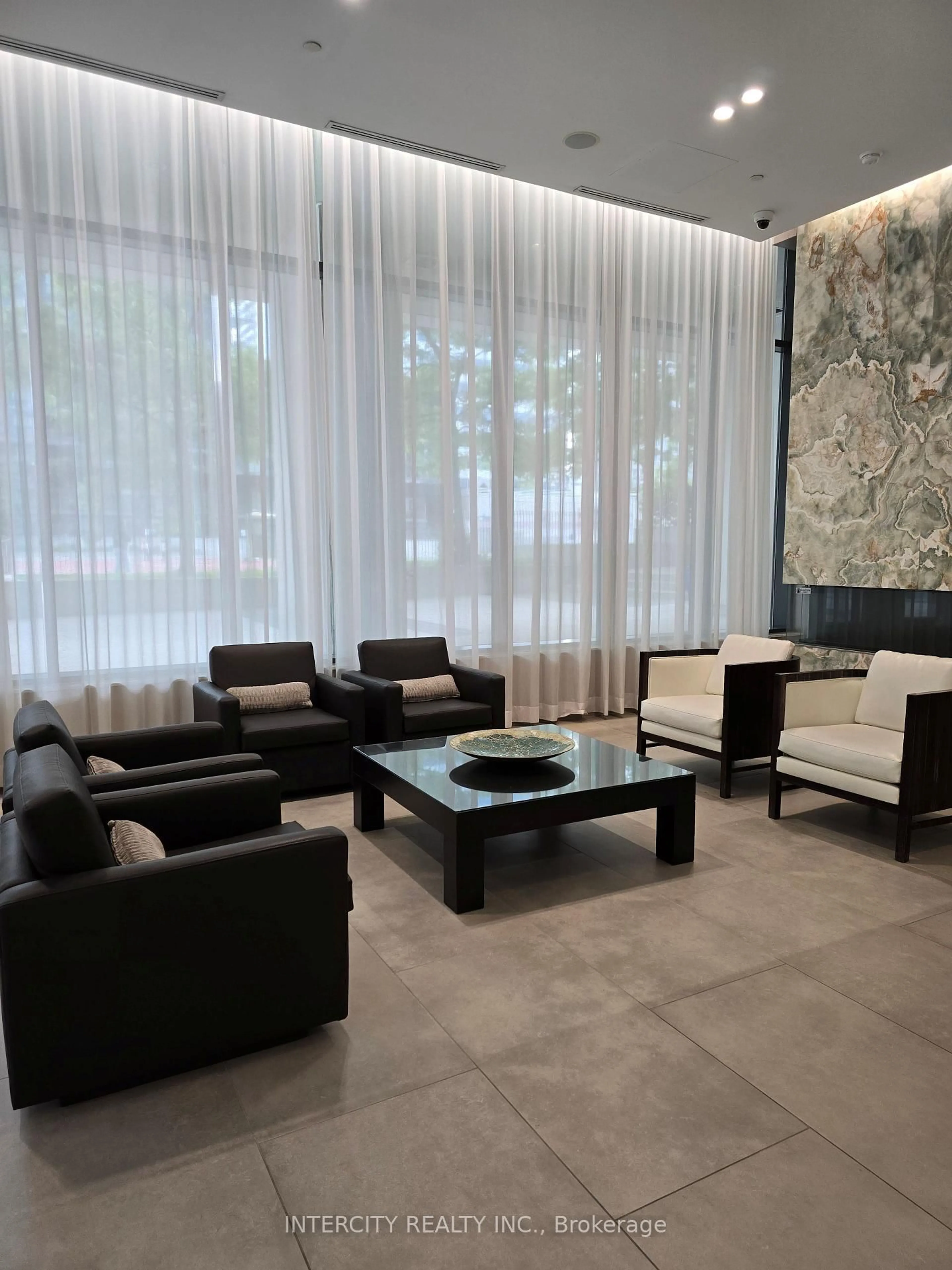 Lobby for 70 Roehampton Ave #1612, Toronto Ontario M4P 1R2