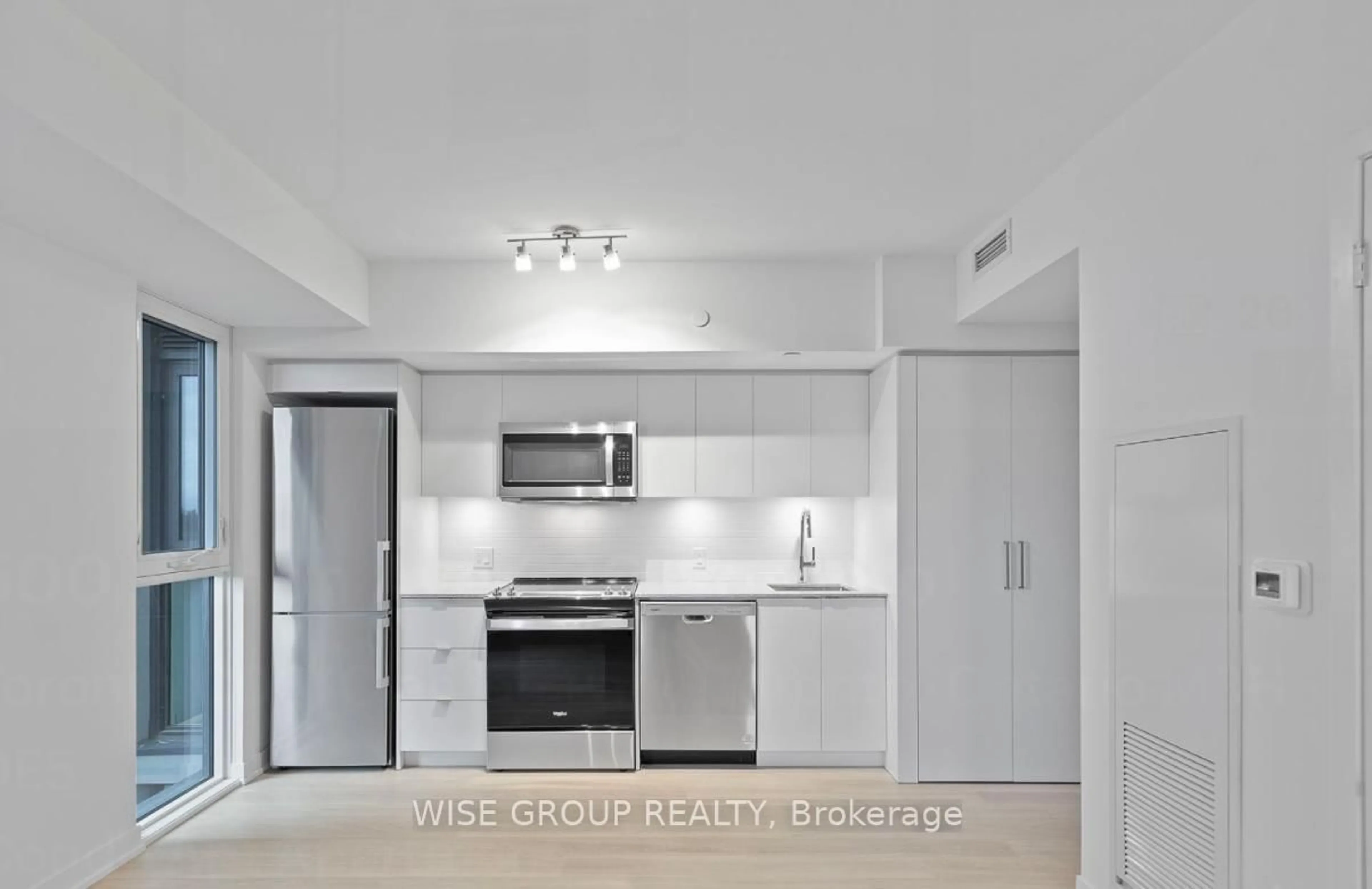 Unknown for 500 Wilson Ave #736, Toronto Ontario M3H 5Y9