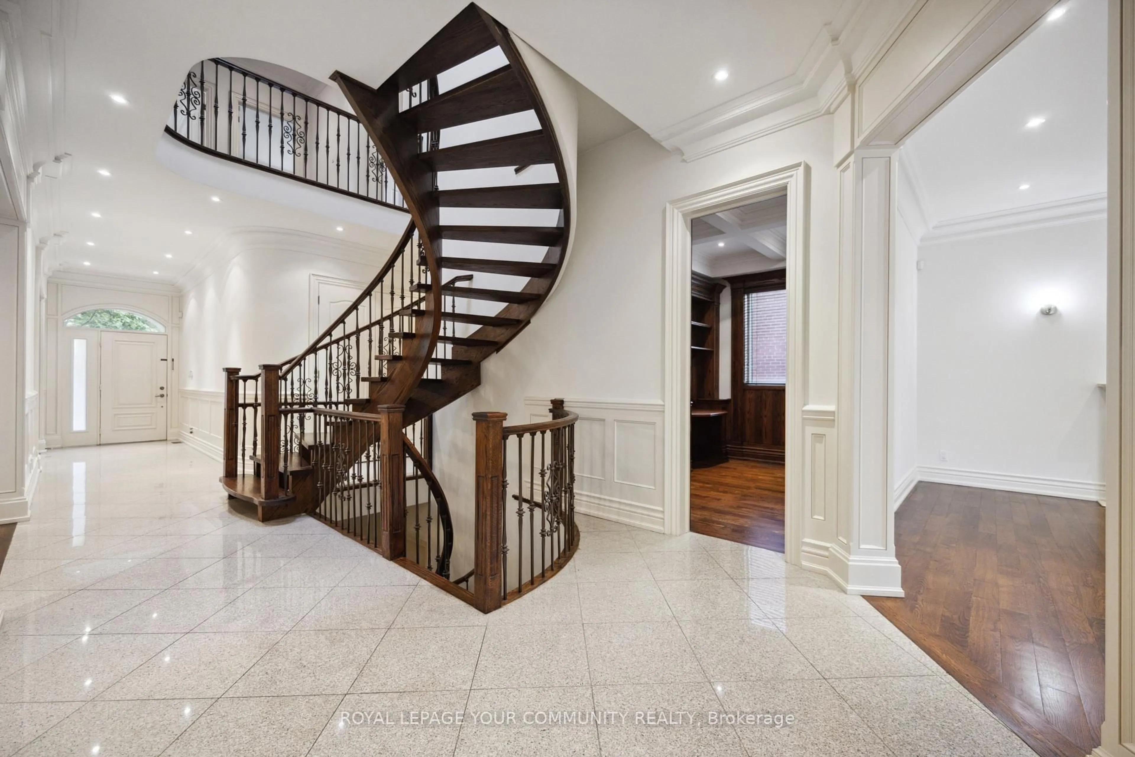 Stairs for 106 Olive Ave, Toronto Ontario M2N 4N8
