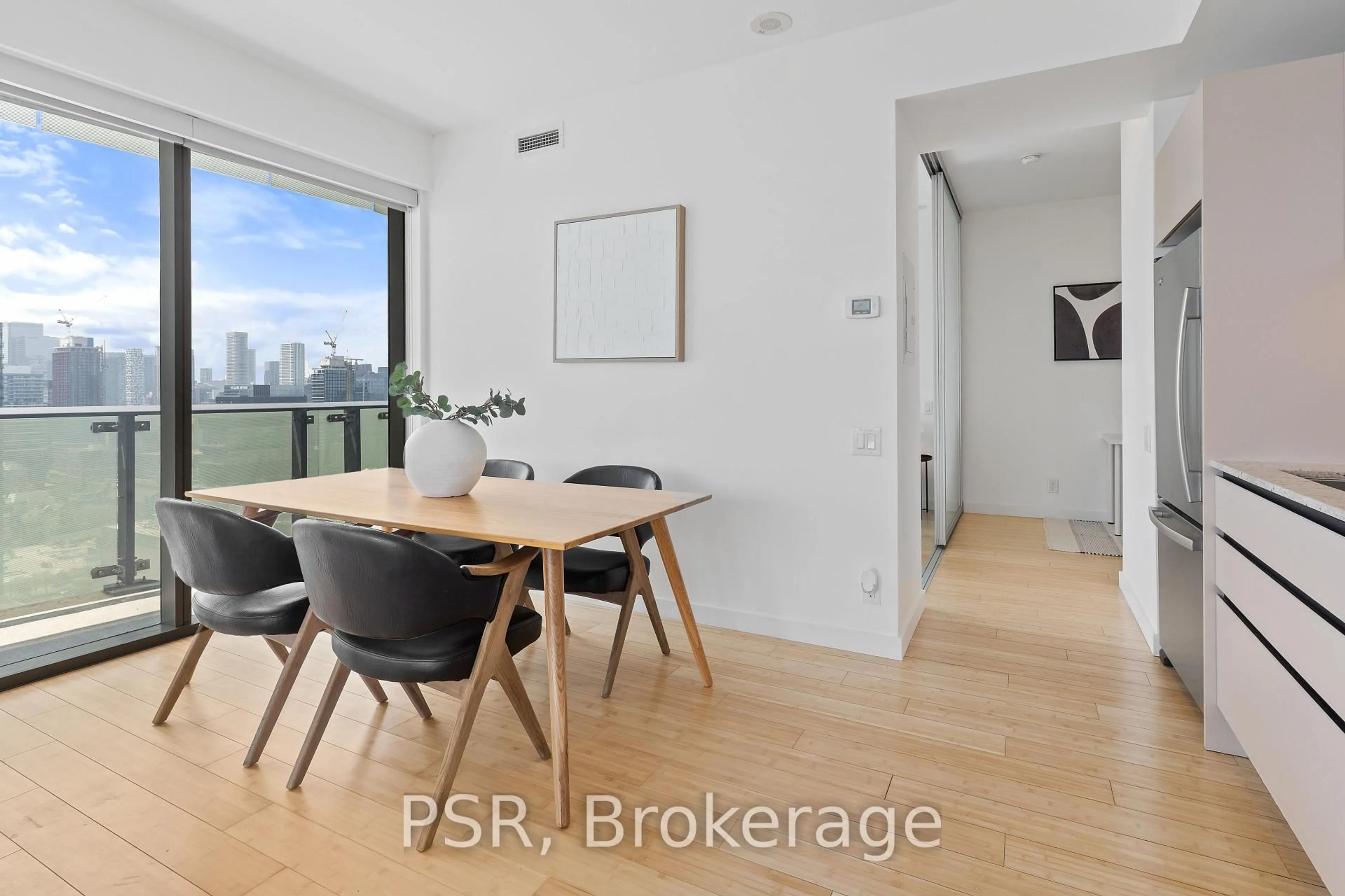 A pic of a room for 390 Cherry St #2708, Toronto Ontario M5A 0E2