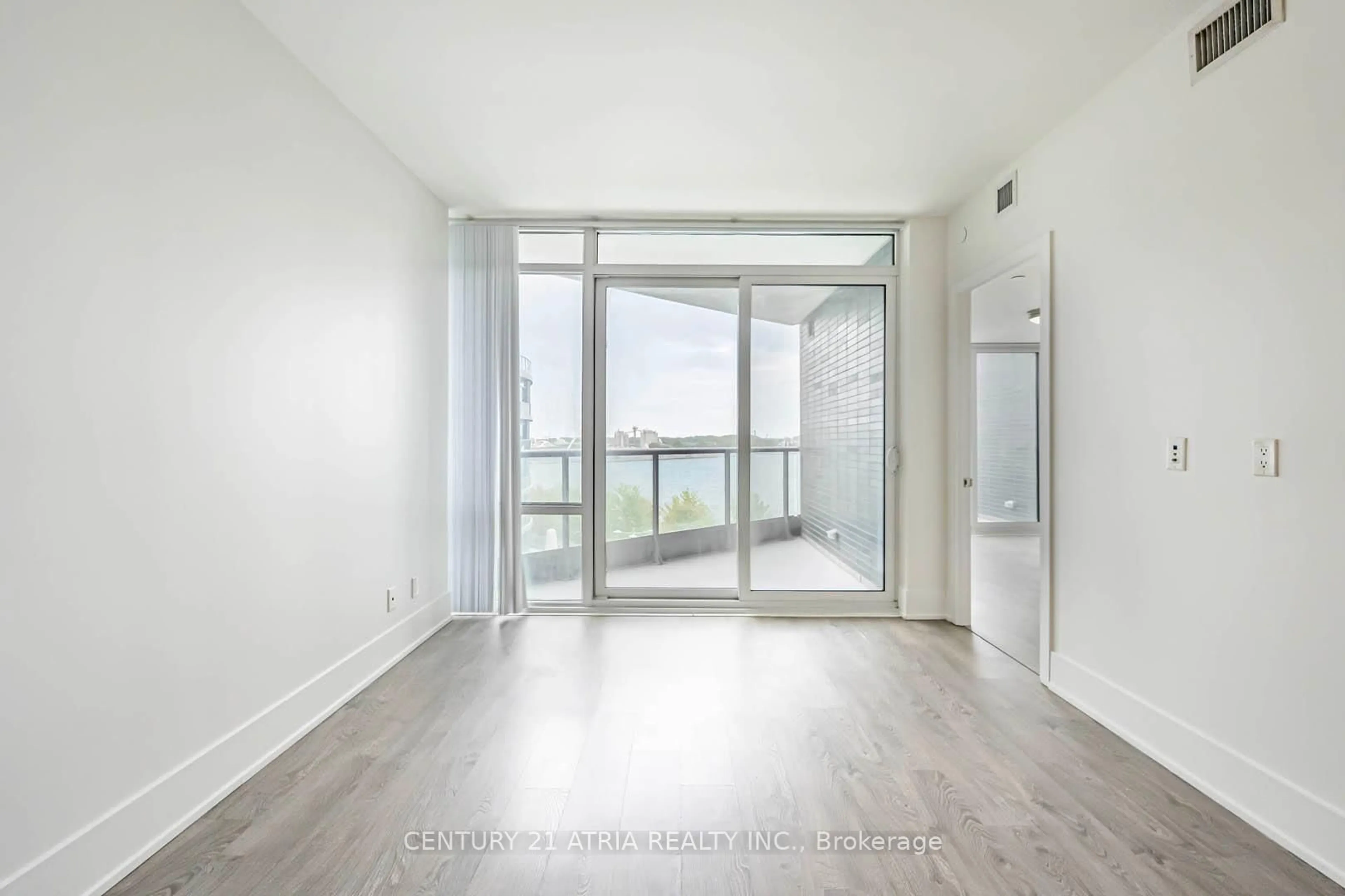 Unknown for 1 Edgewater Dr #505, Toronto Ontario M5A 0L1