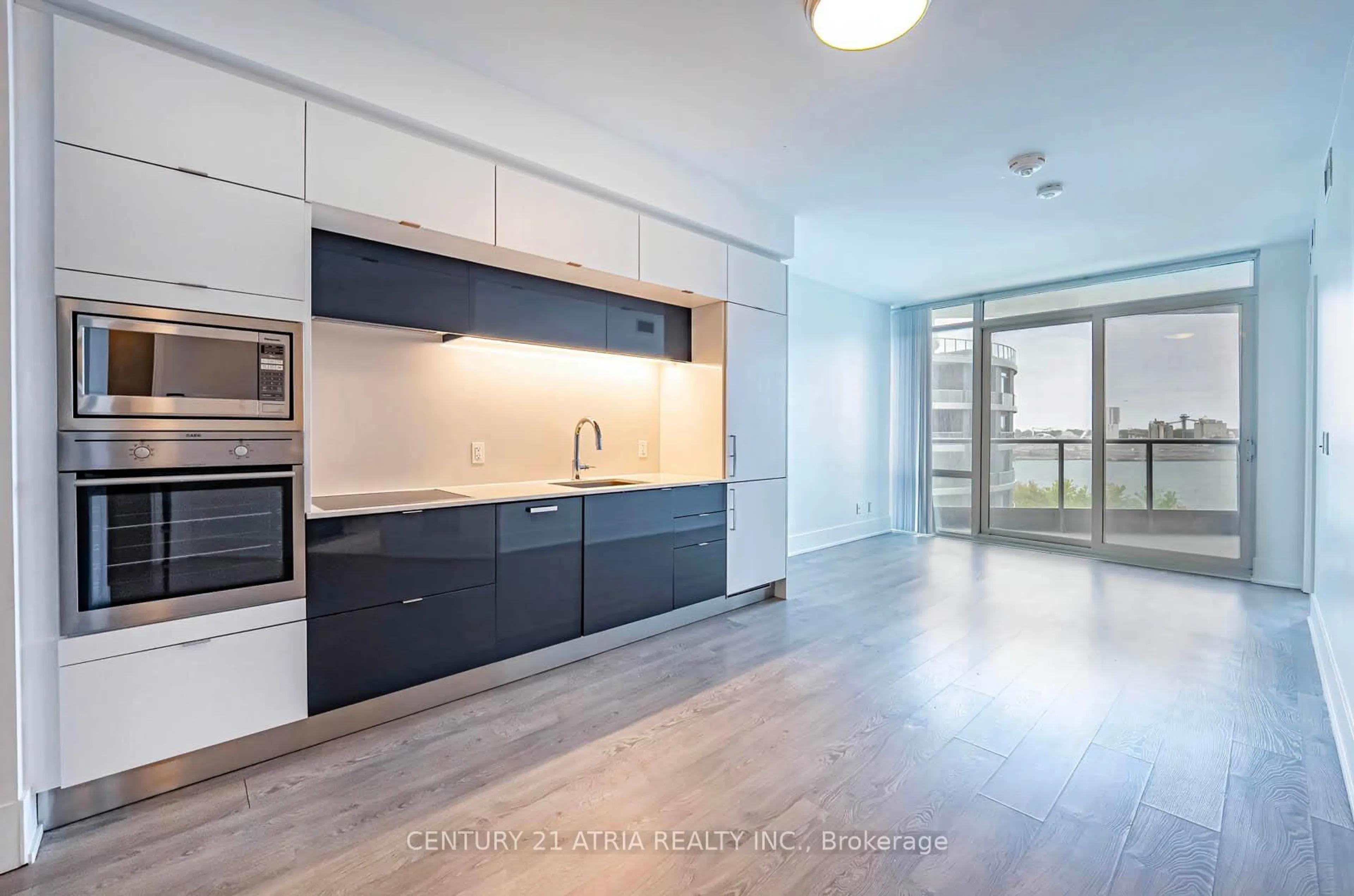 Open concept kitchen, unknown for 1 Edgewater Dr #505, Toronto Ontario M5A 0L1