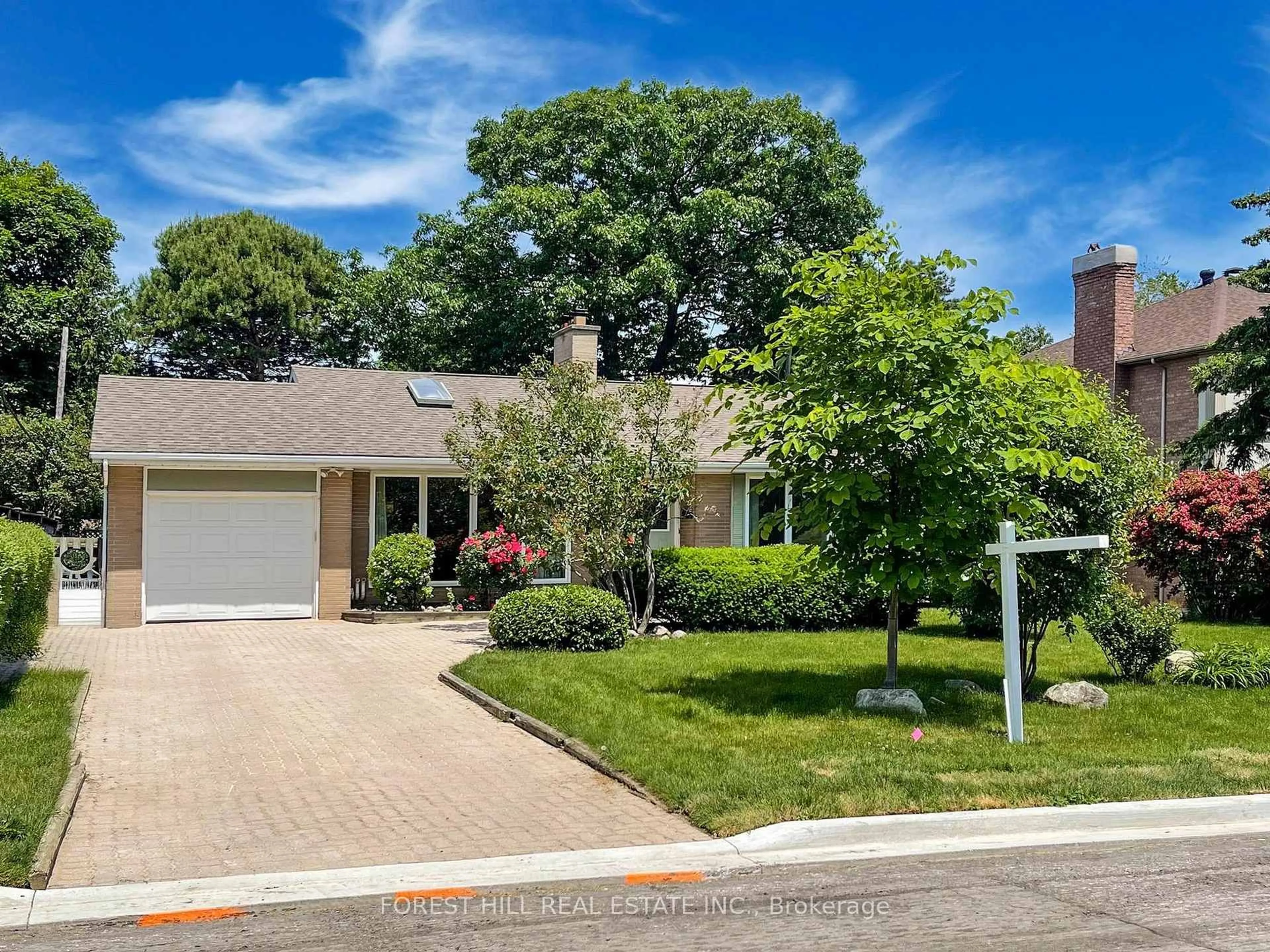 Unknown for 46 Chelford Rd, Toronto Ontario M3B 2E5