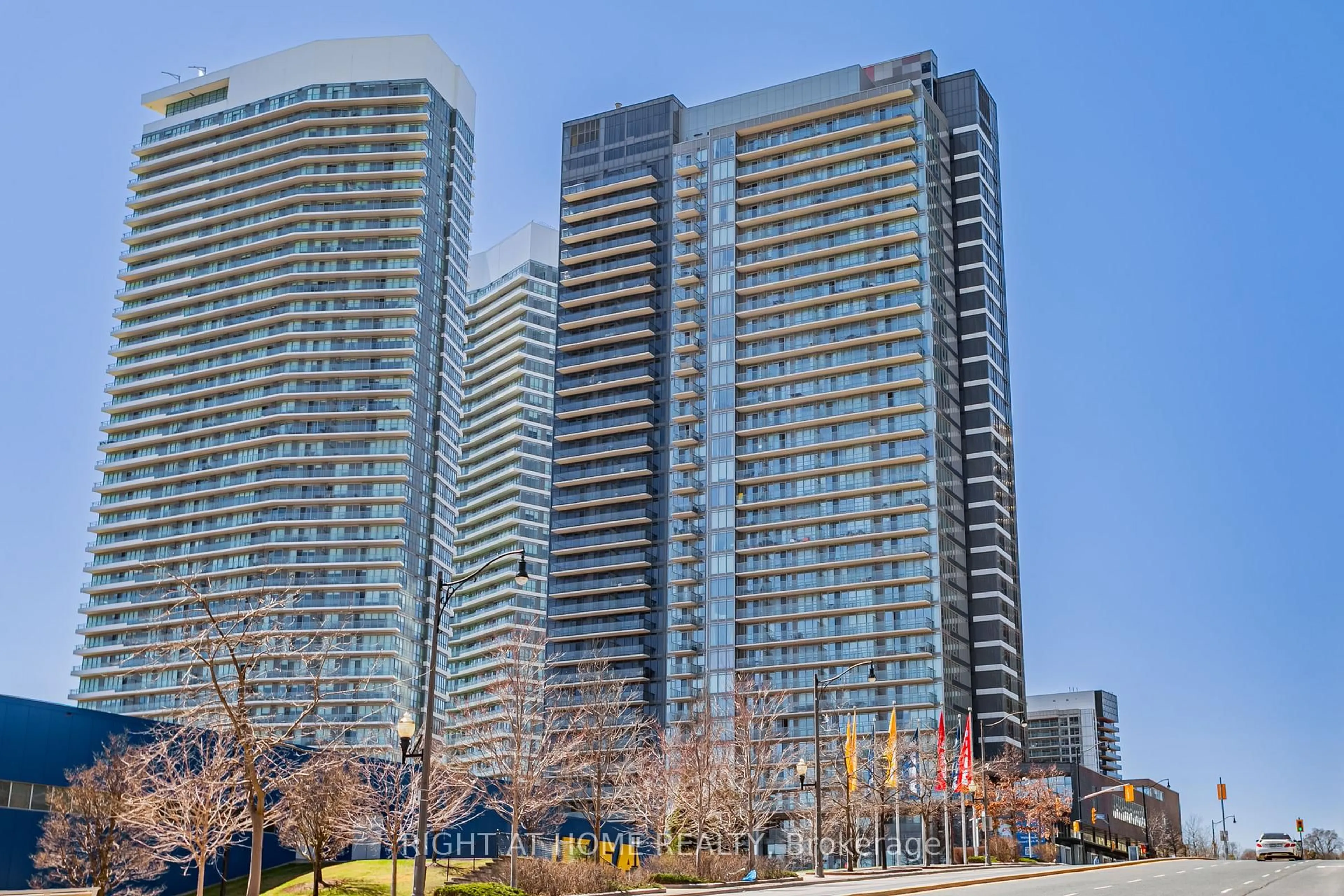 Unknown for 121 McMahon Dr #703, Toronto Ontario M2K 0C1