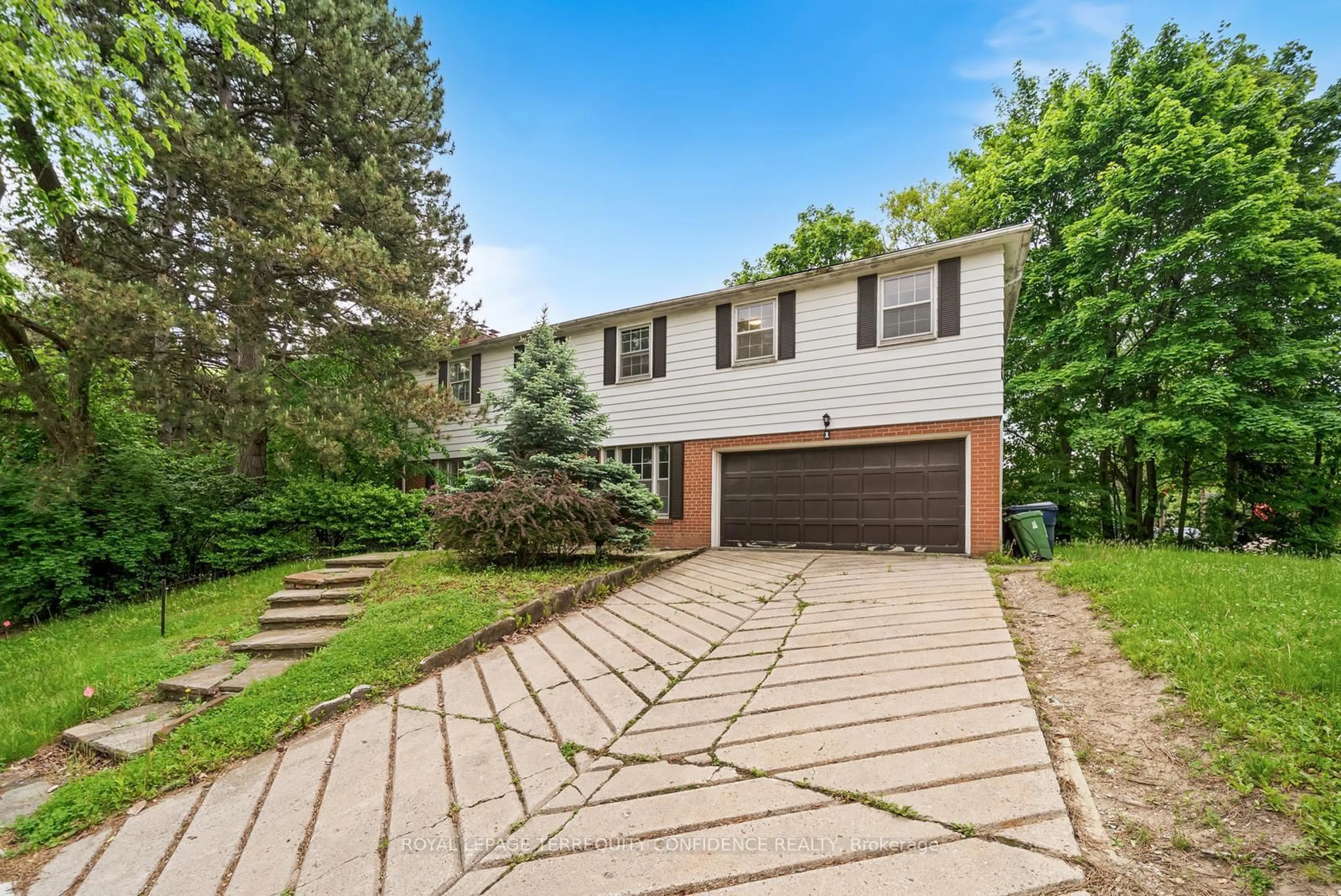 Home with brick exterior material, street for 1 Toba Dr, Toronto Ontario M2L 2Y1