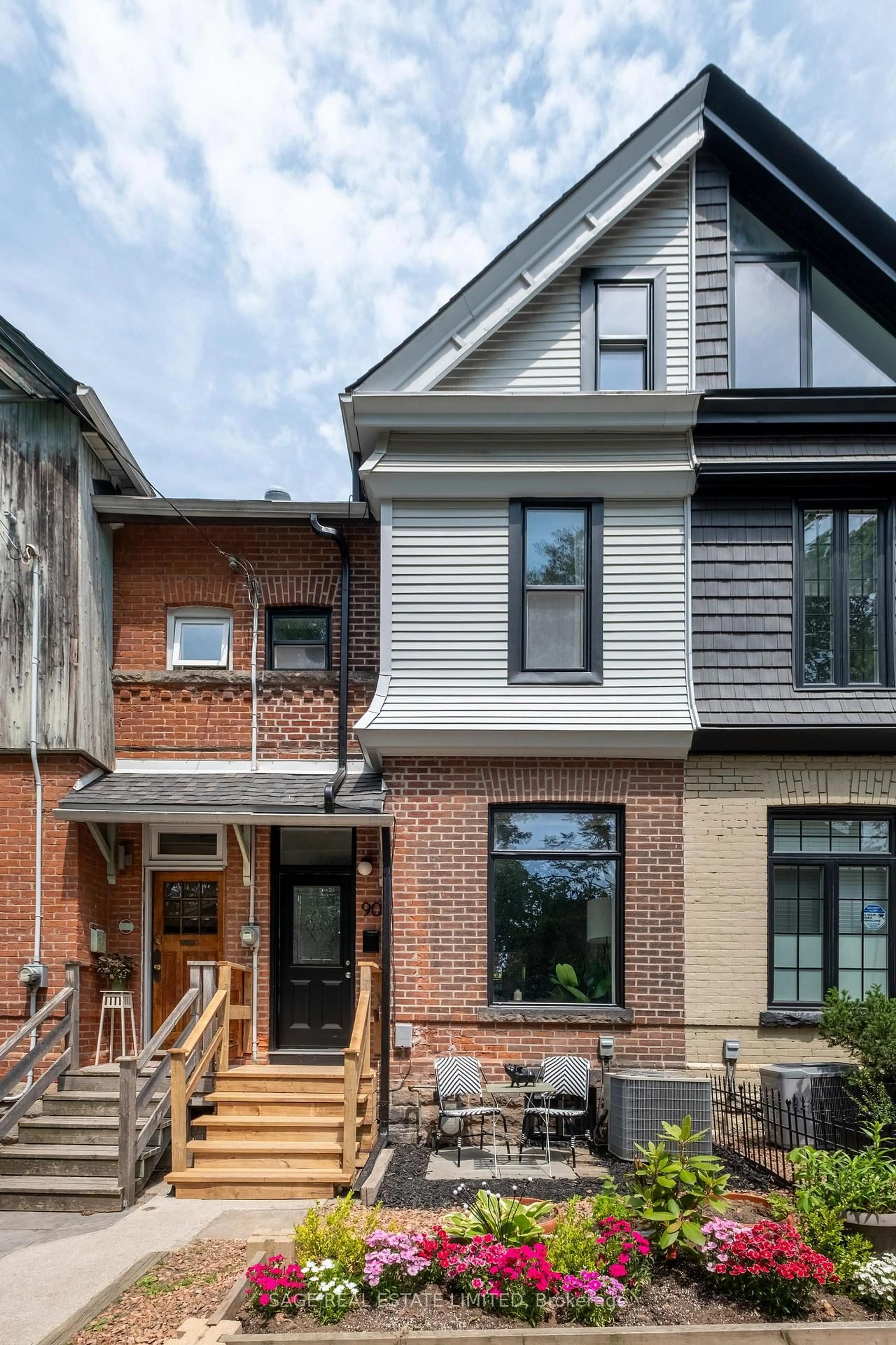 Home with brick exterior material, street for 90 London St, Toronto Ontario M6G 1N5