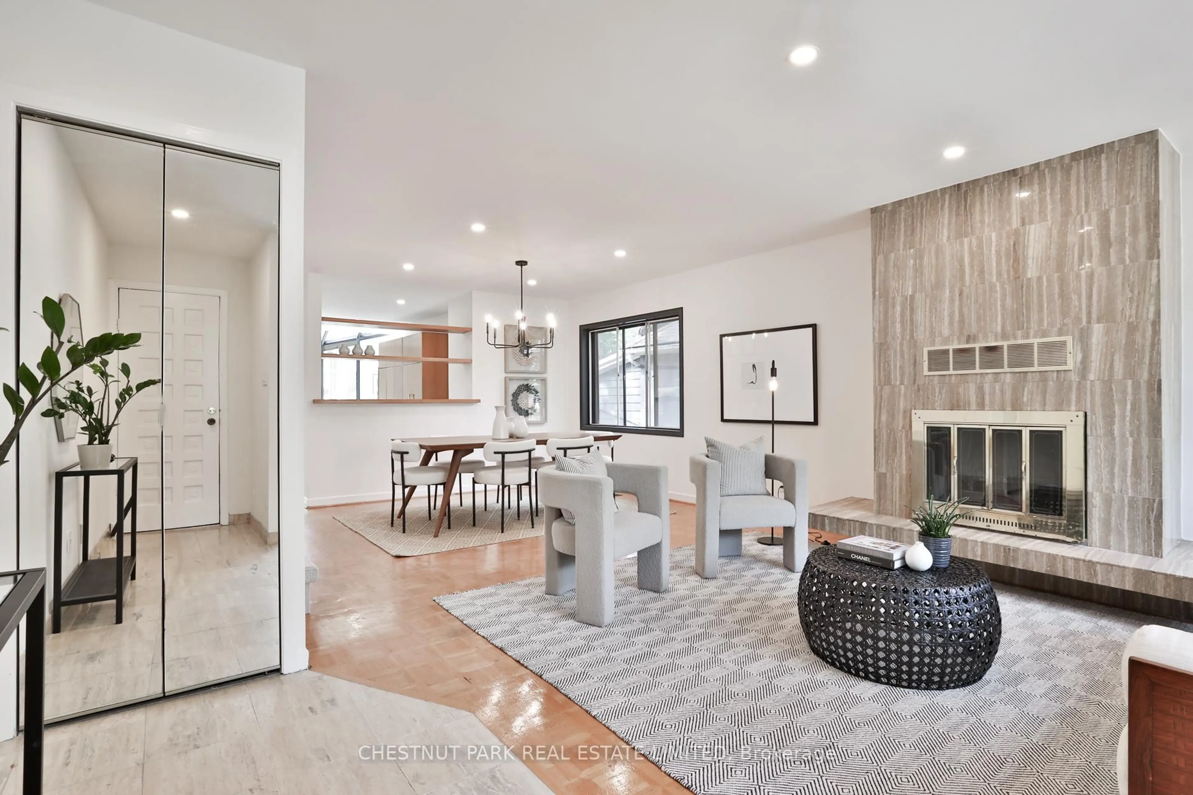 Open concept kitchen, unknown for 241 Erskine Ave, Toronto Ontario M4P 1Z6