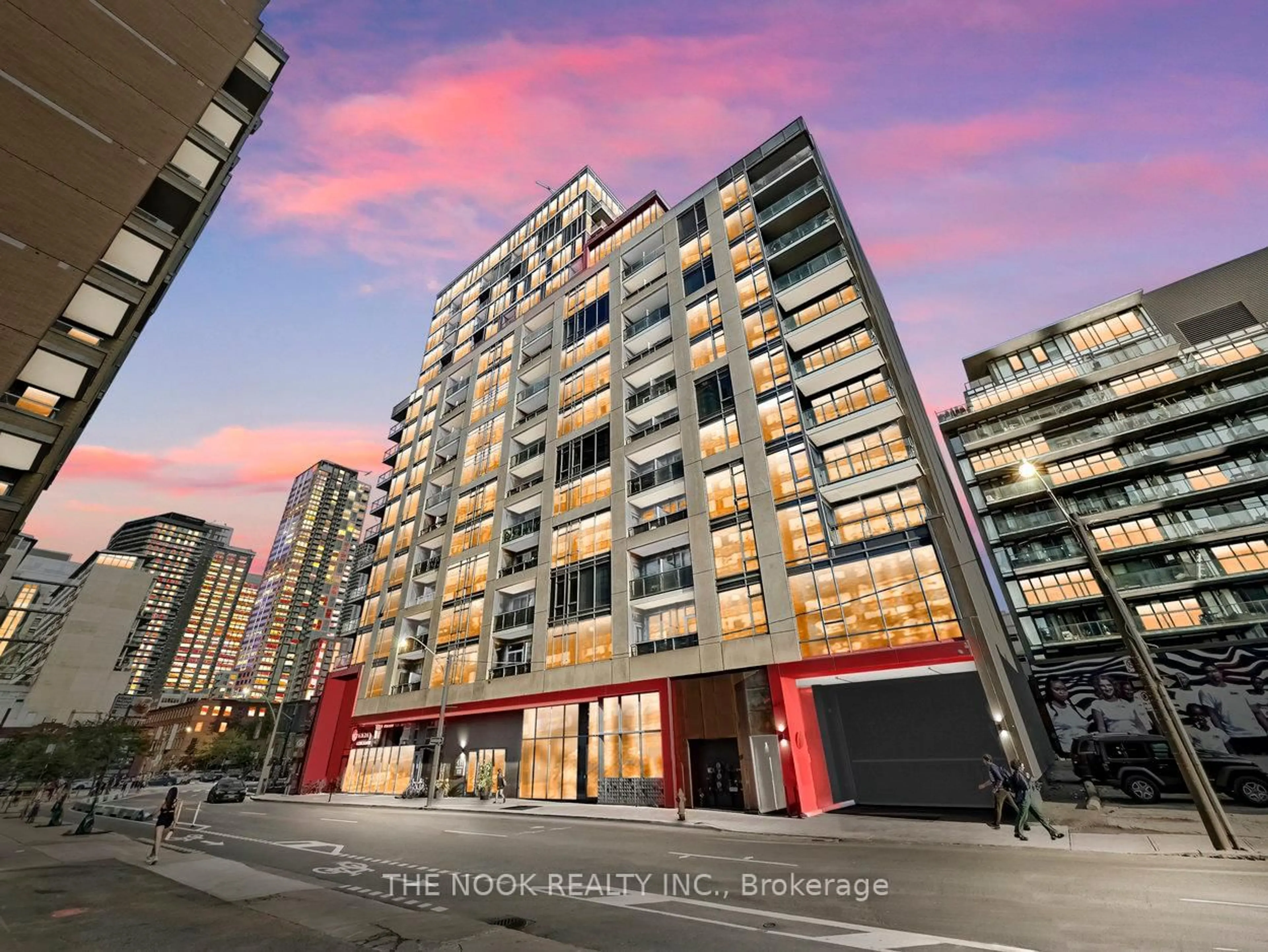 Unknown for 435 Richmond St #808, Toronto Ontario M5V 0N3