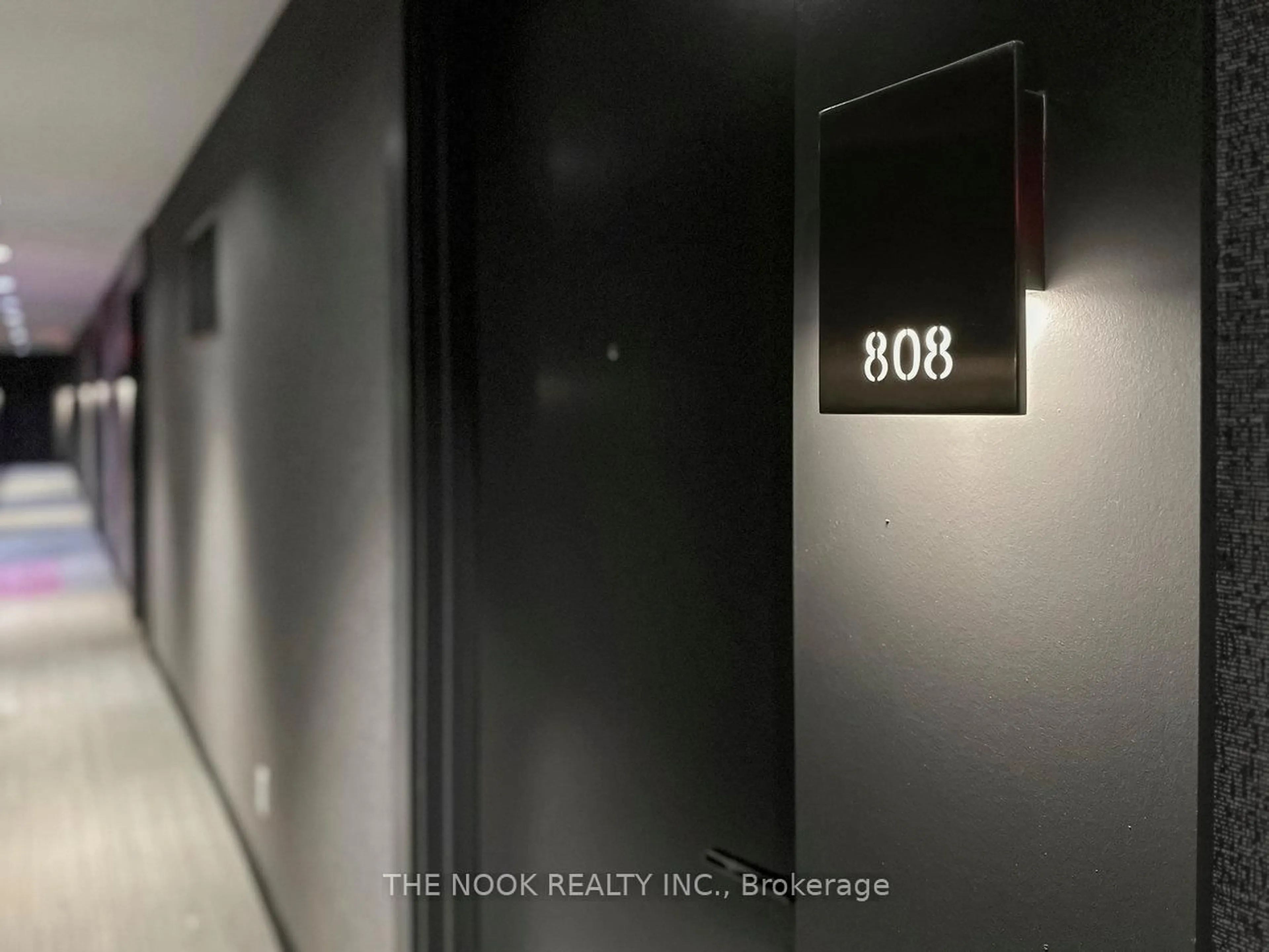 Unknown for 435 Richmond St #808, Toronto Ontario M5V 0N3