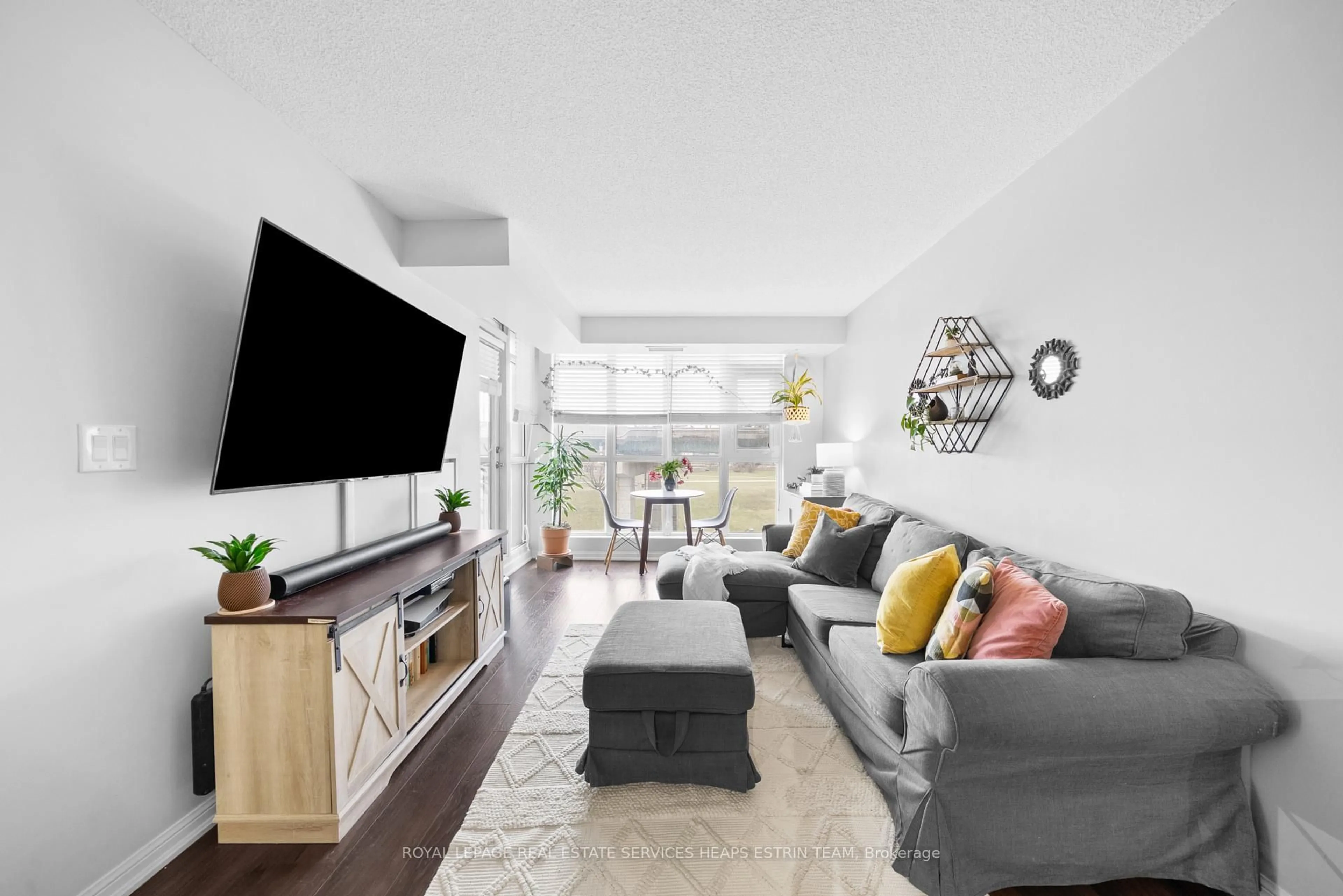 Living room with furniture, unknown for 35 Bastion St #825, Toronto Ontario M5V 0C2