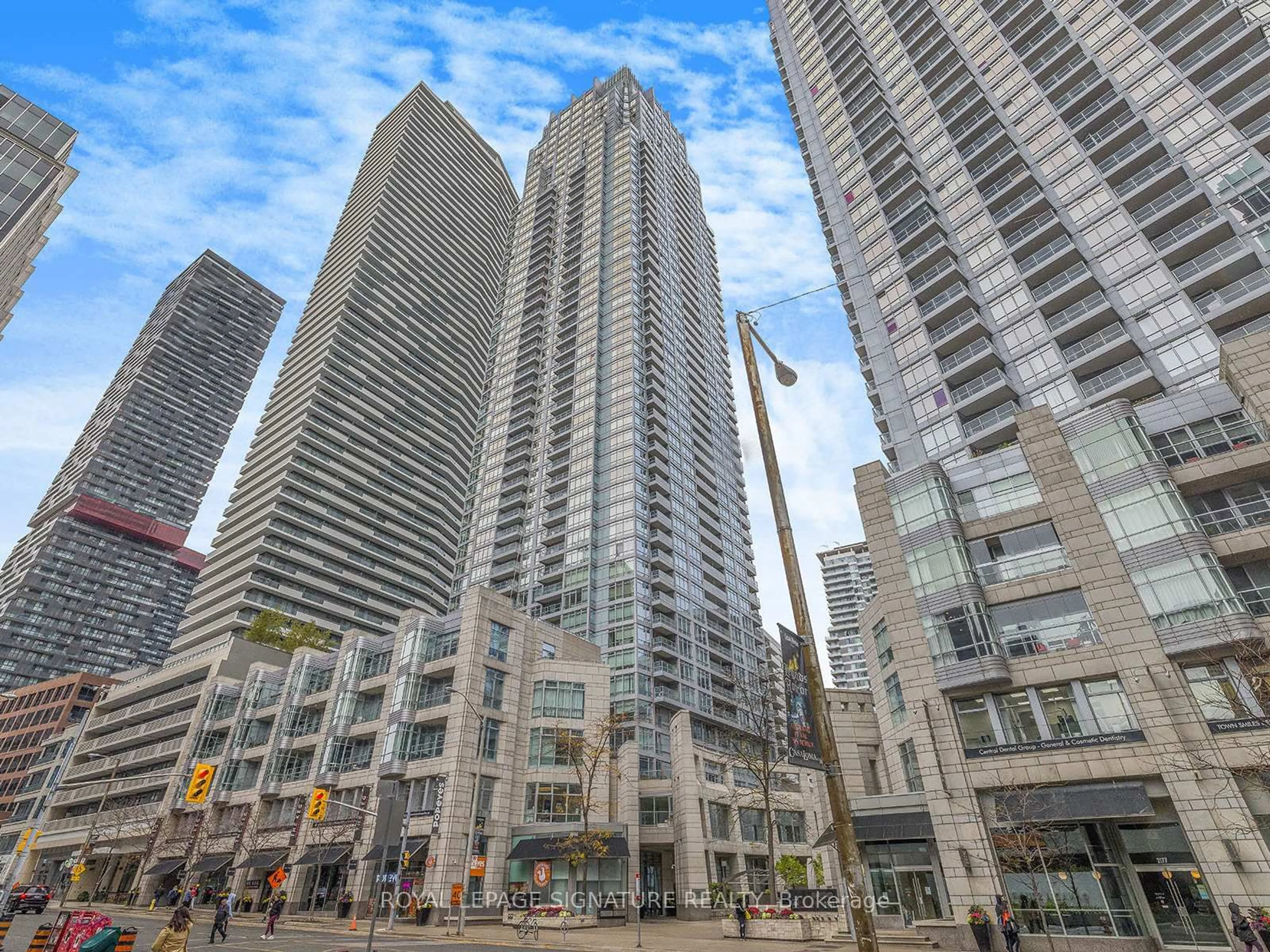 Unknown for 2191 Yonge St #1203, Toronto Ontario M4S 3H8