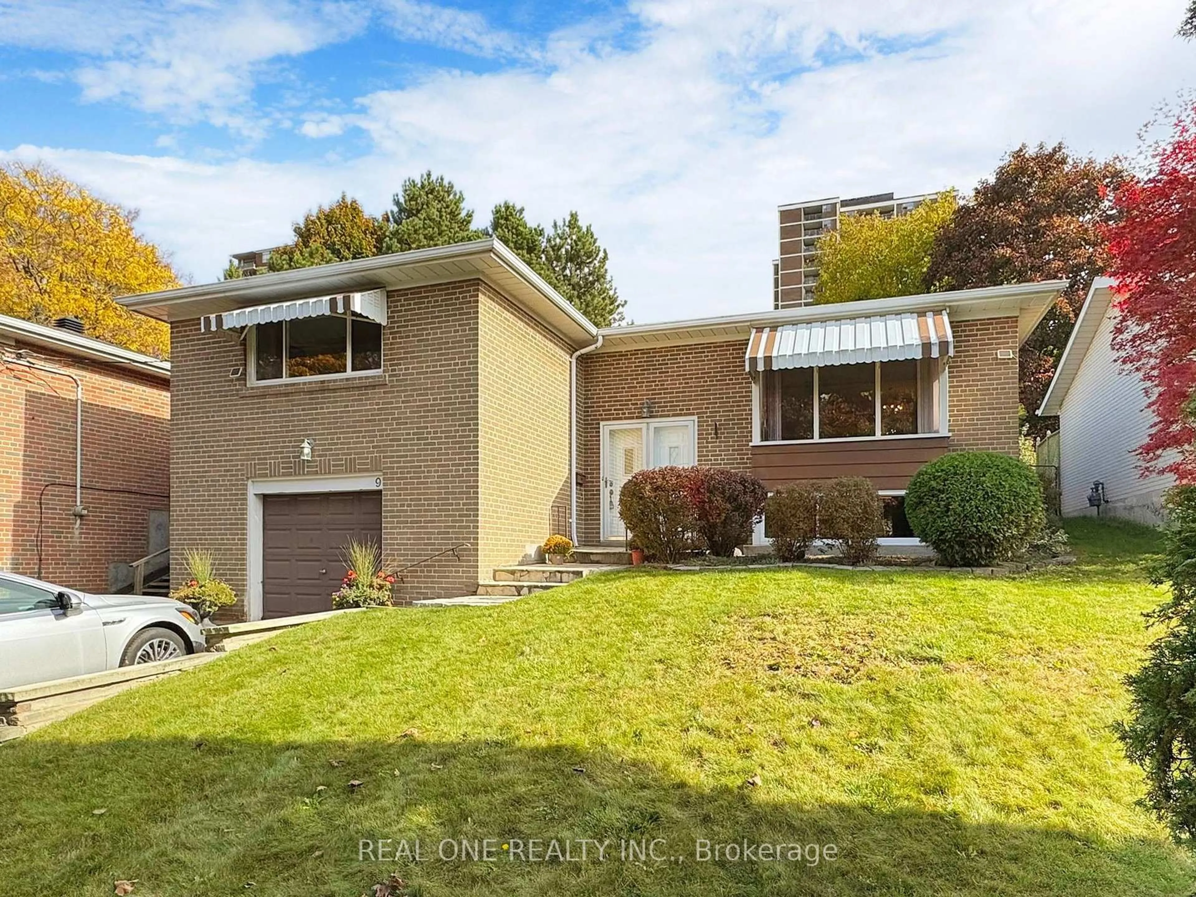 Home with brick exterior material, street for 9 Lescon Rd, Toronto Ontario M2J 2G7