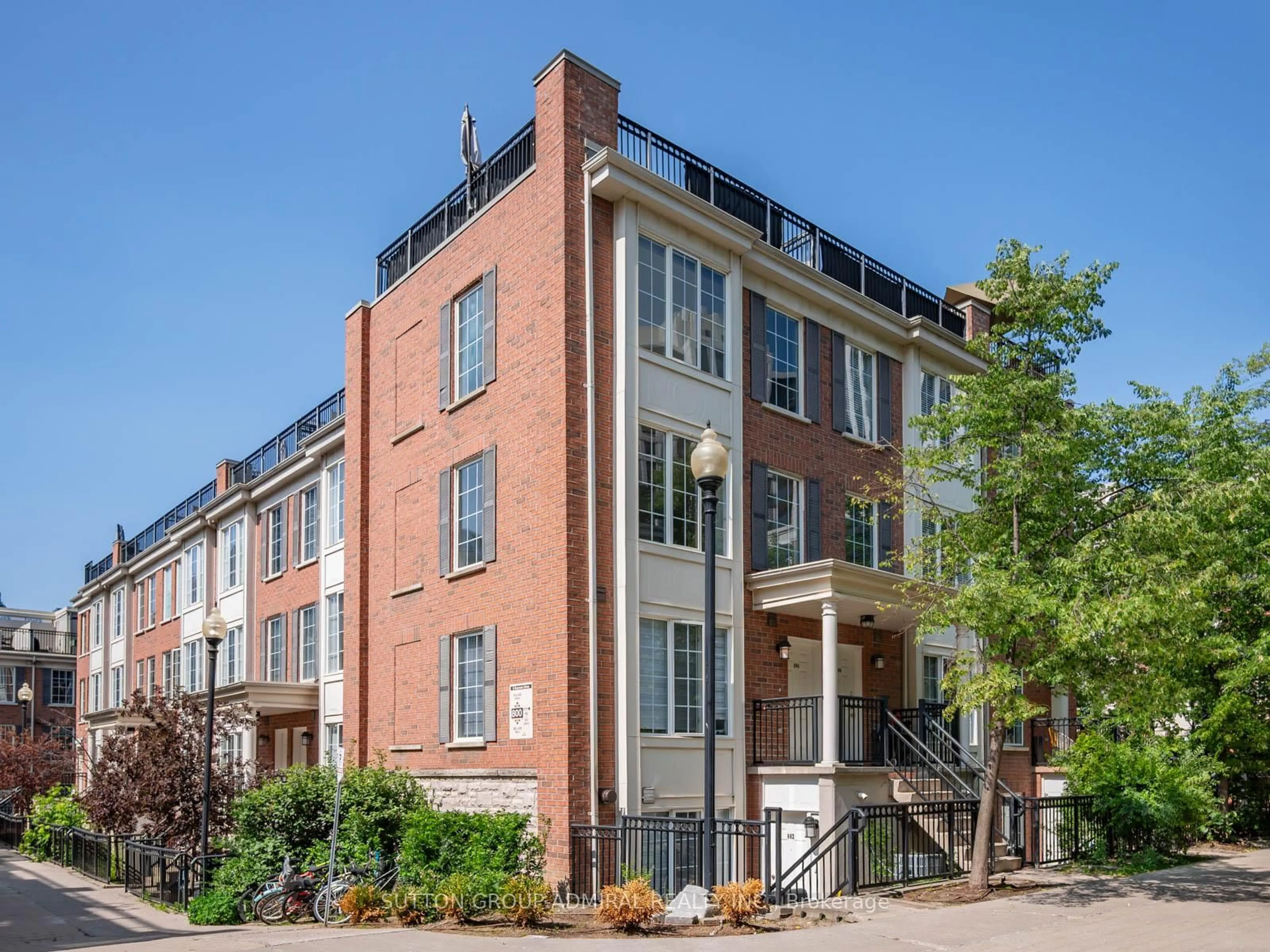 Home with brick exterior material, building for 5 Everson Dr #822, Toronto Ontario M2N 7C3