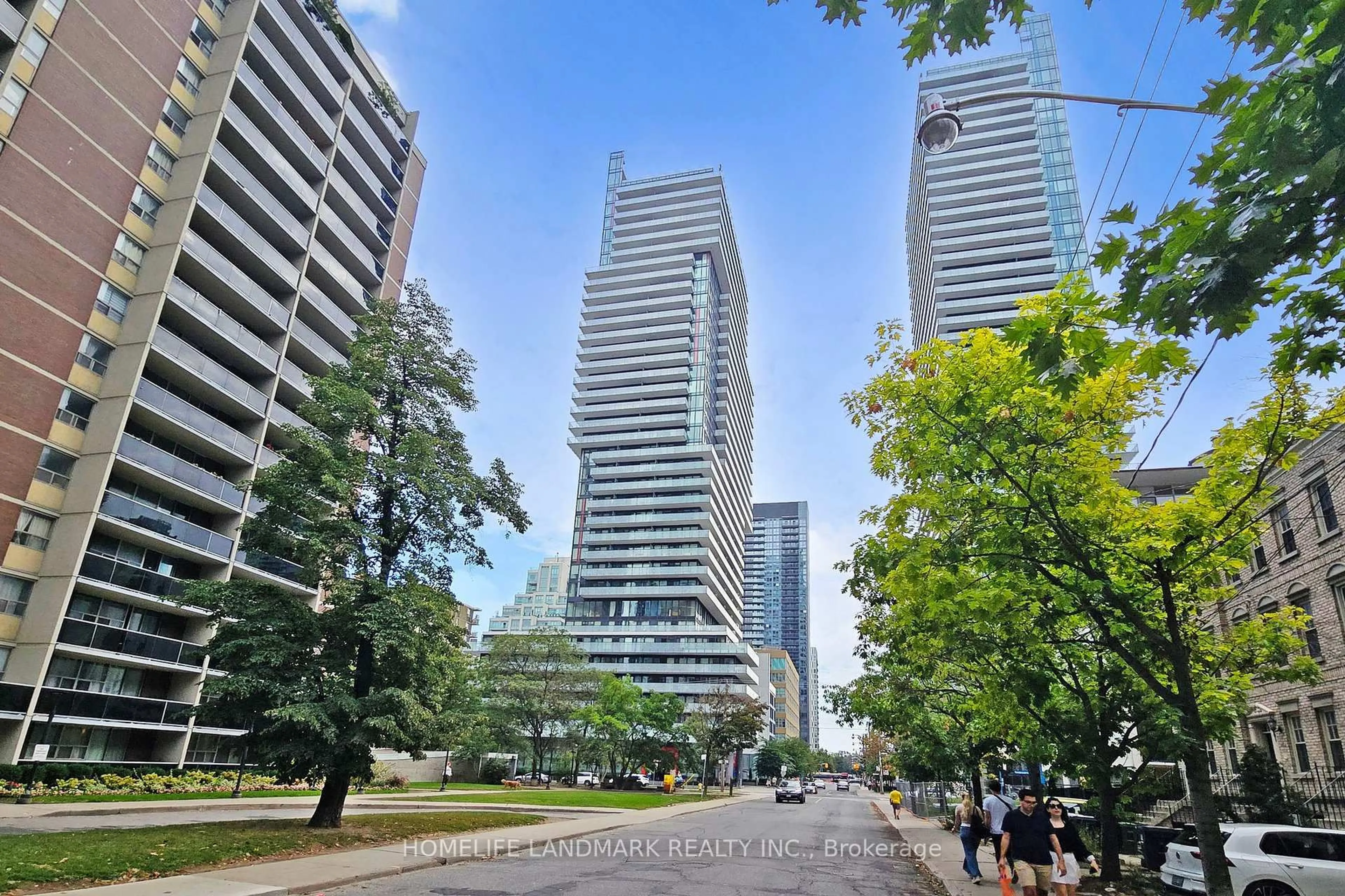 Patio, city buildings view from balcony for 185 Roehampton Ave #3101, Toronto Ontario M4P 0C6