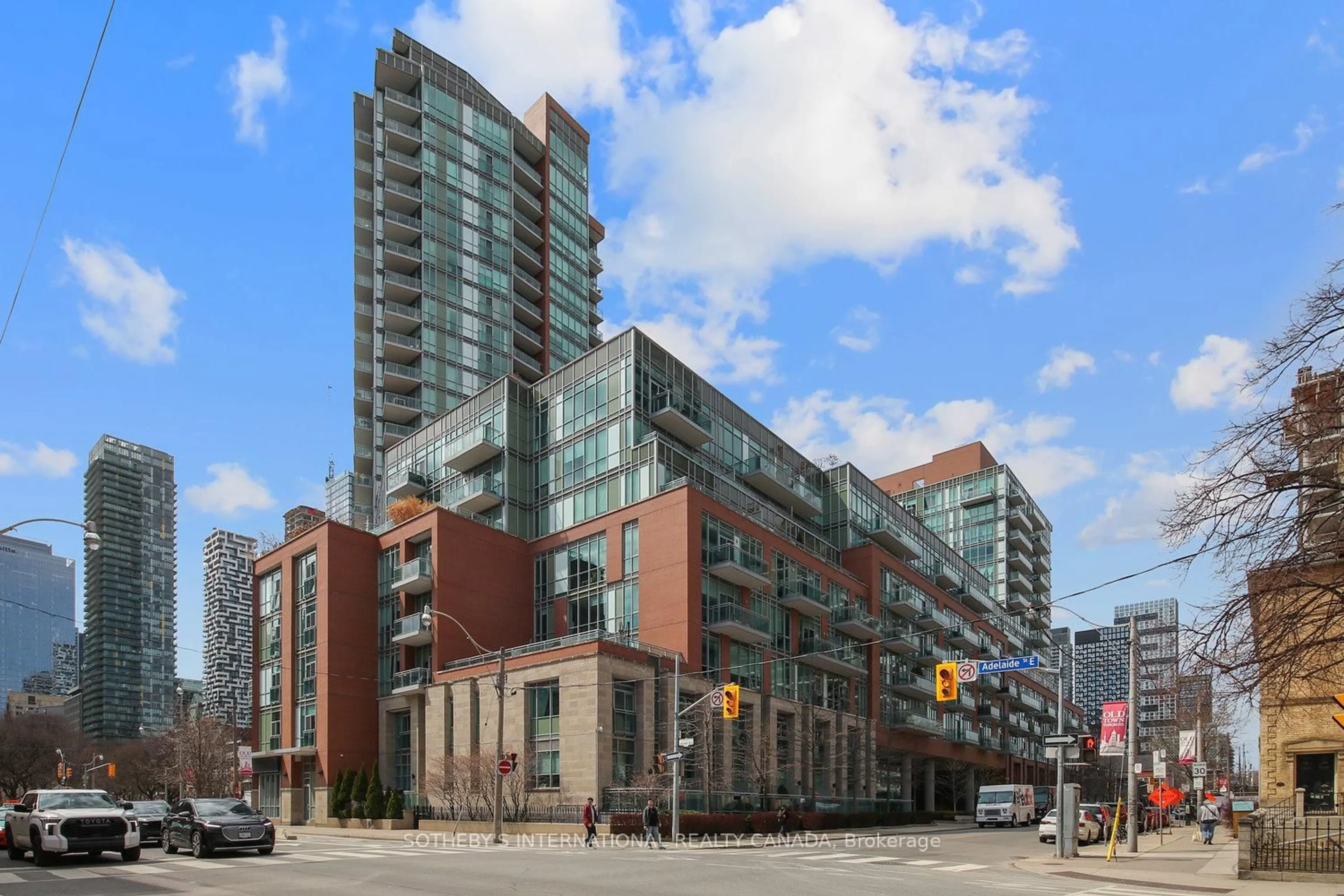 Patio, street for 116 George St #N309, Toronto Ontario M5A 3S2