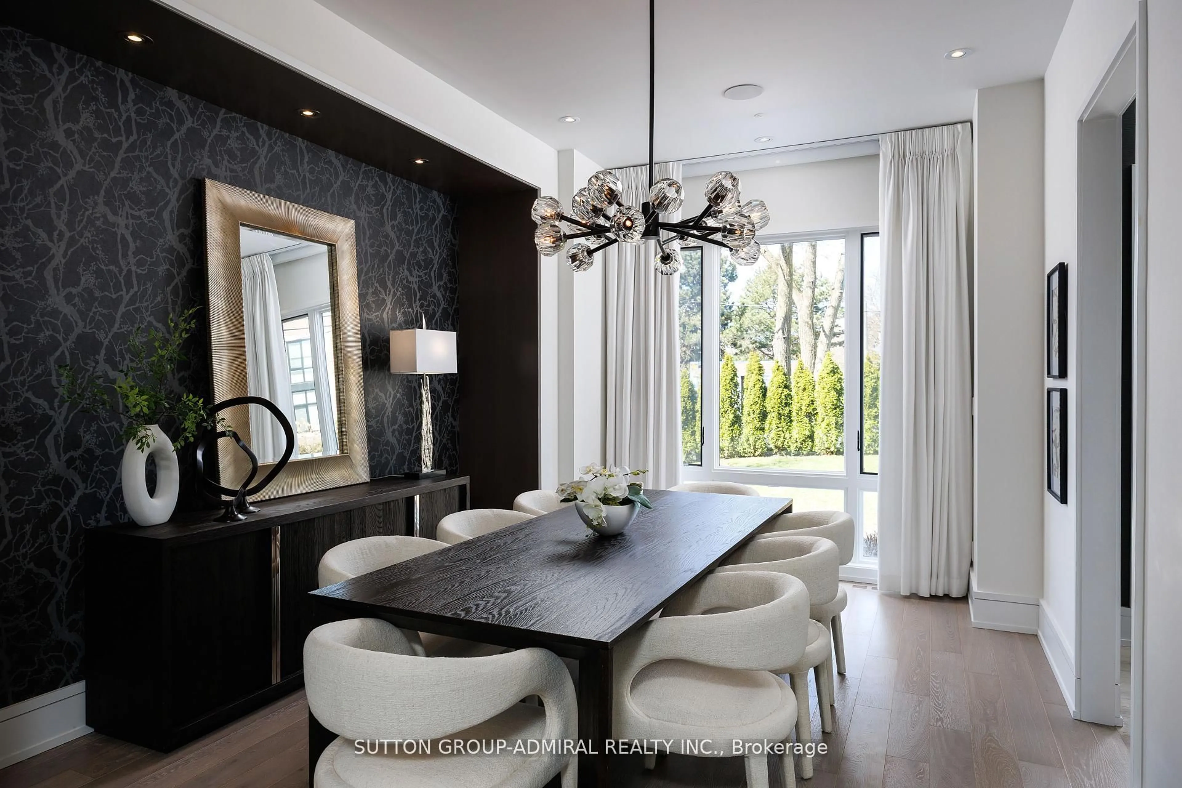Dining room, wood/laminate floor for 11 Thurloe Ave, Toronto Ontario M4S 0B4