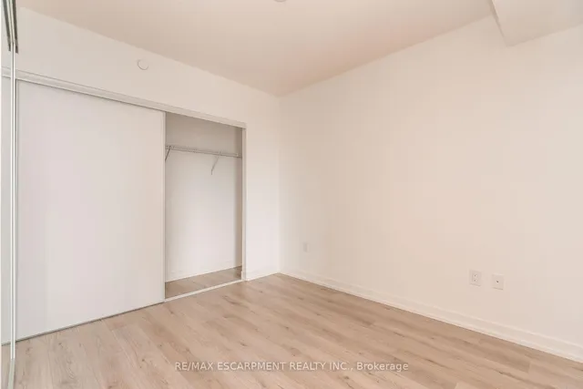 Additional property image - 395 Bloor St Unit 2201
