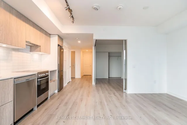 Additional property image - 395 Bloor St Unit 2201