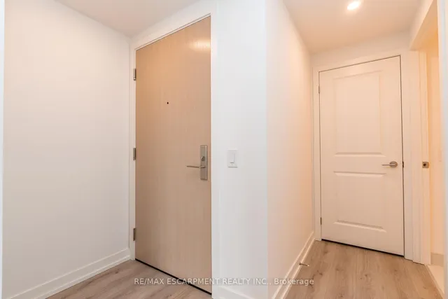 Additional property image - 395 Bloor St Unit 2201