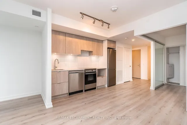 Additional property image - 395 Bloor St Unit 2201