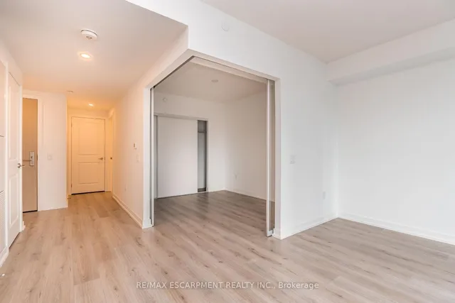 Additional property image - 395 Bloor St Unit 2201