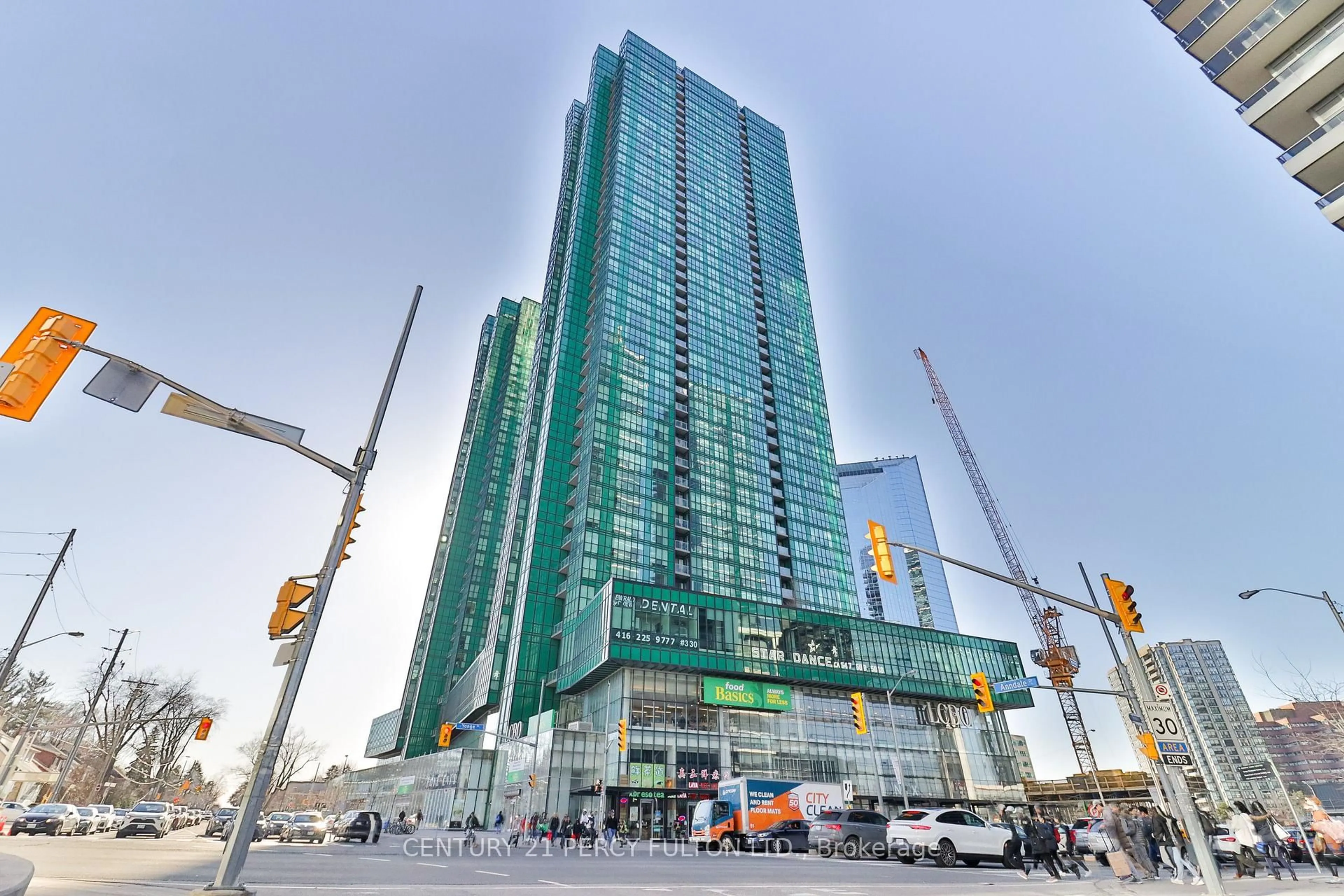Indoor foyer for 9 Bogert Ave #2105, Toronto Ontario M2N 5M6