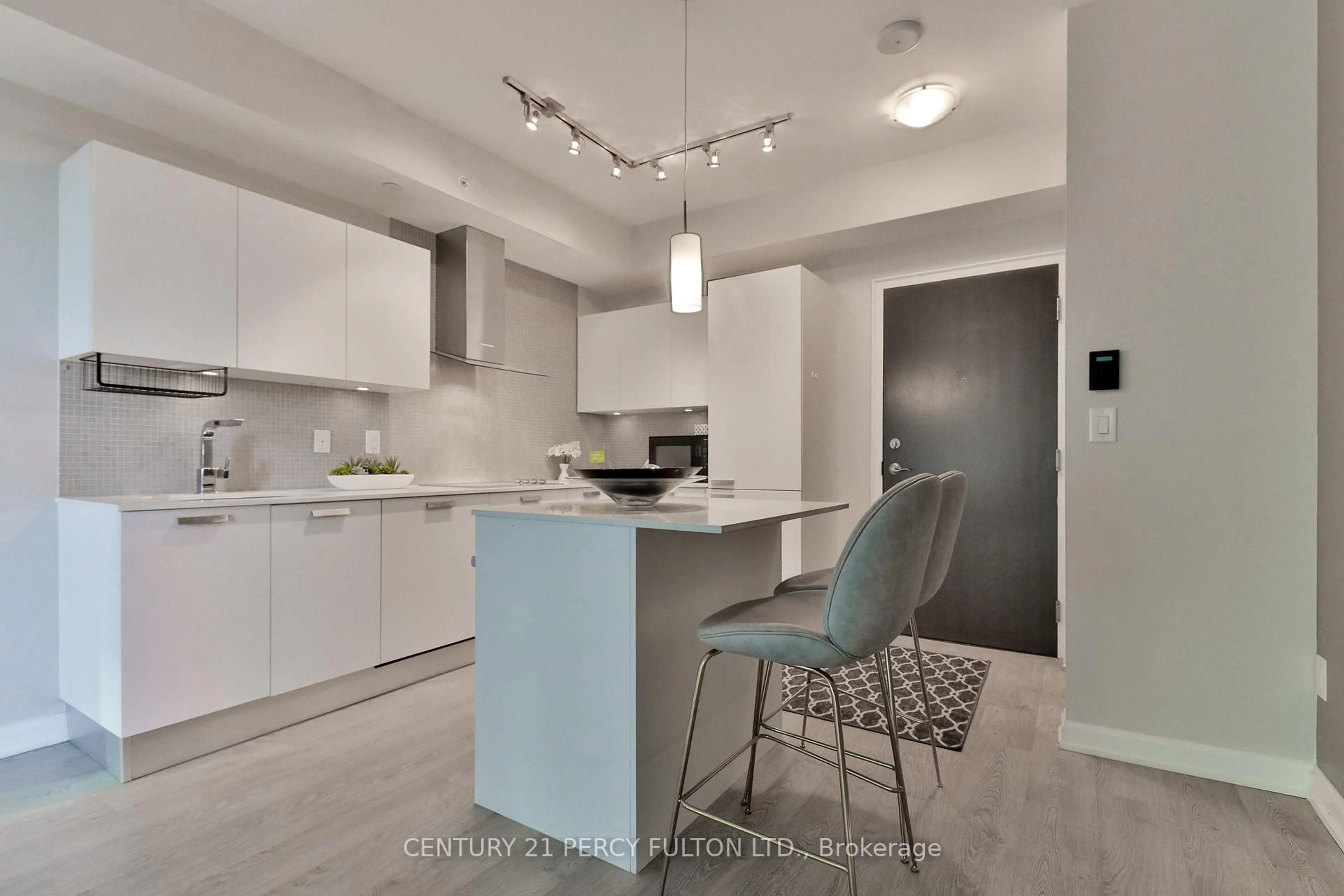 Open concept kitchen, unknown for 9 Bogert Ave #2105, Toronto Ontario M2N 5M6