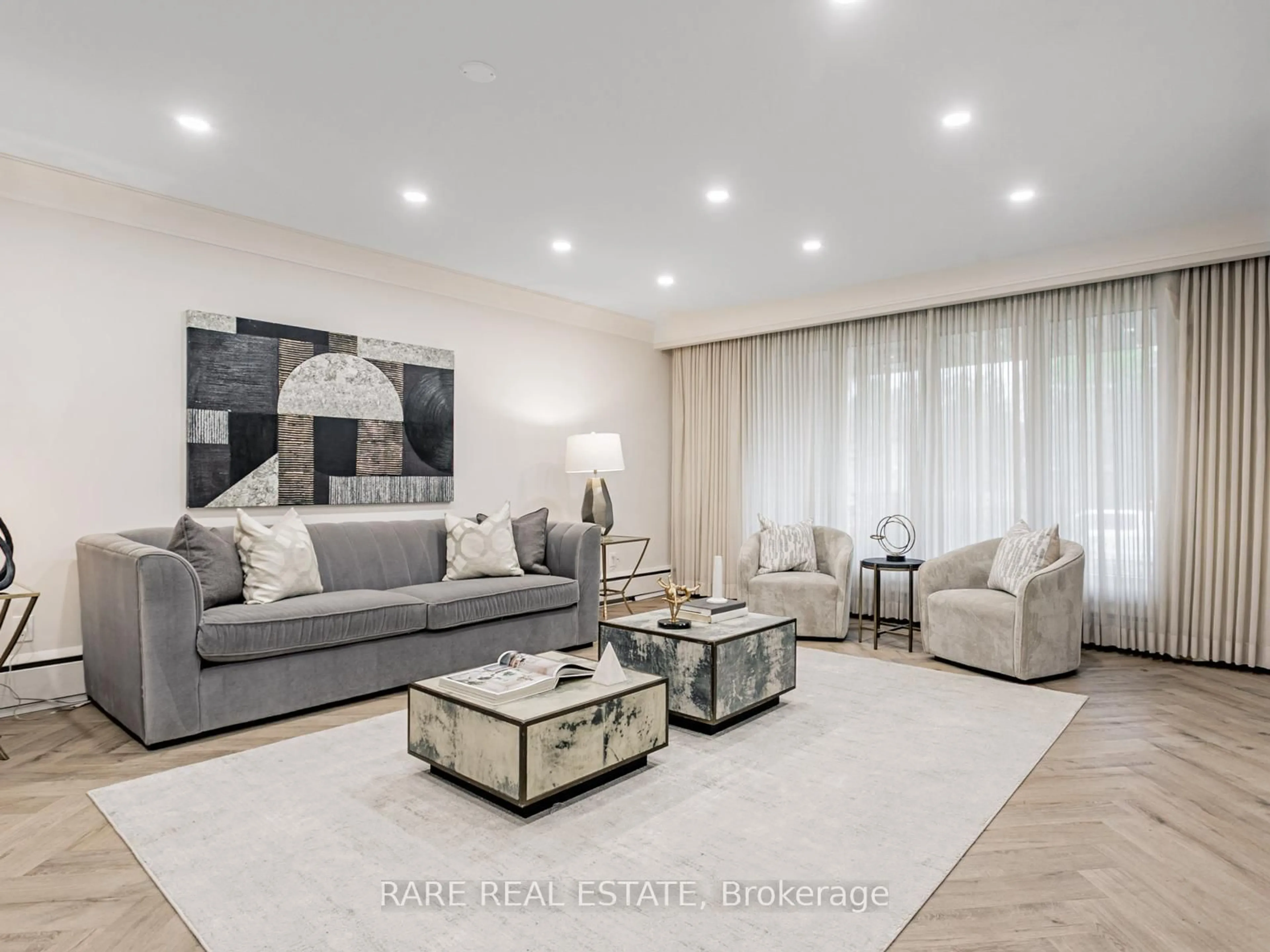 Living room with furniture, unknown for 262 Haddington Ave, Toronto Ontario M5M 2P9