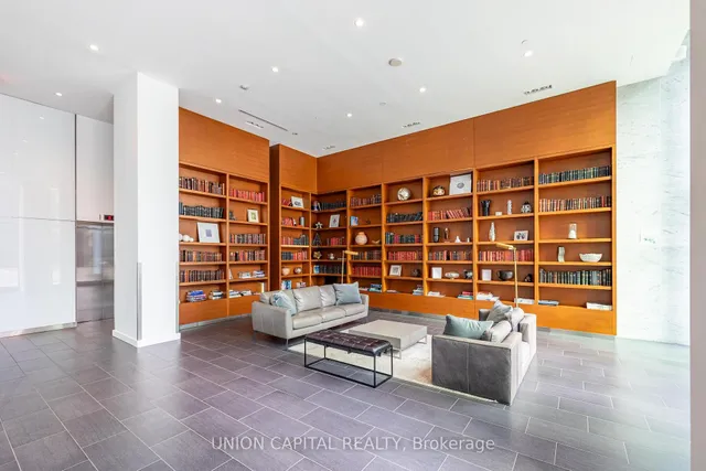 Additional image 34 of 170 FORT YORK Blvd Unit 509