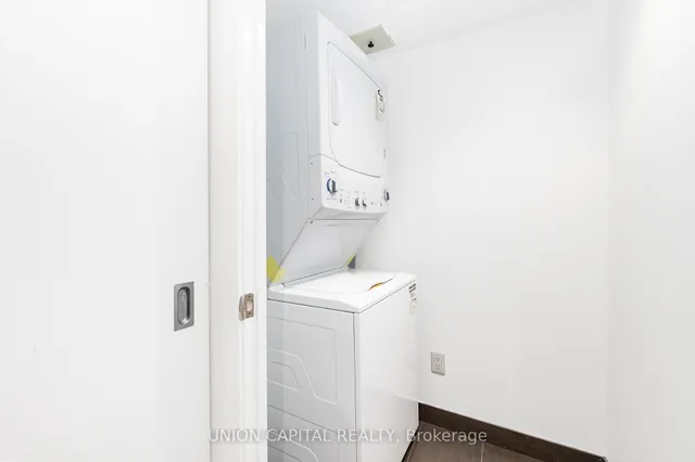 Additional image 22 of 170 FORT YORK Blvd Unit 509