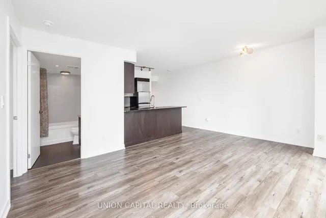 Additional image 21 of 170 FORT YORK Blvd Unit 509