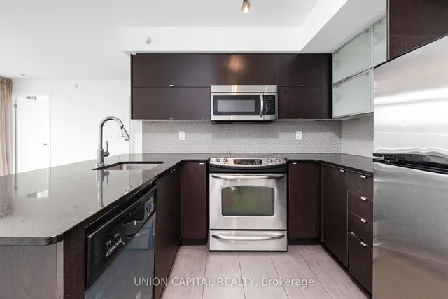Additional image 18 of 170 FORT YORK Blvd Unit 509