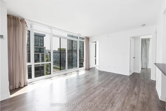 Additional image 14 of 170 FORT YORK Blvd Unit 509