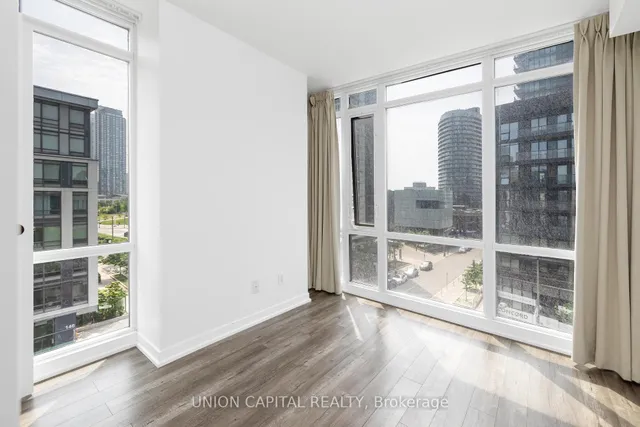 Additional image 8 of 170 FORT YORK Blvd Unit 509