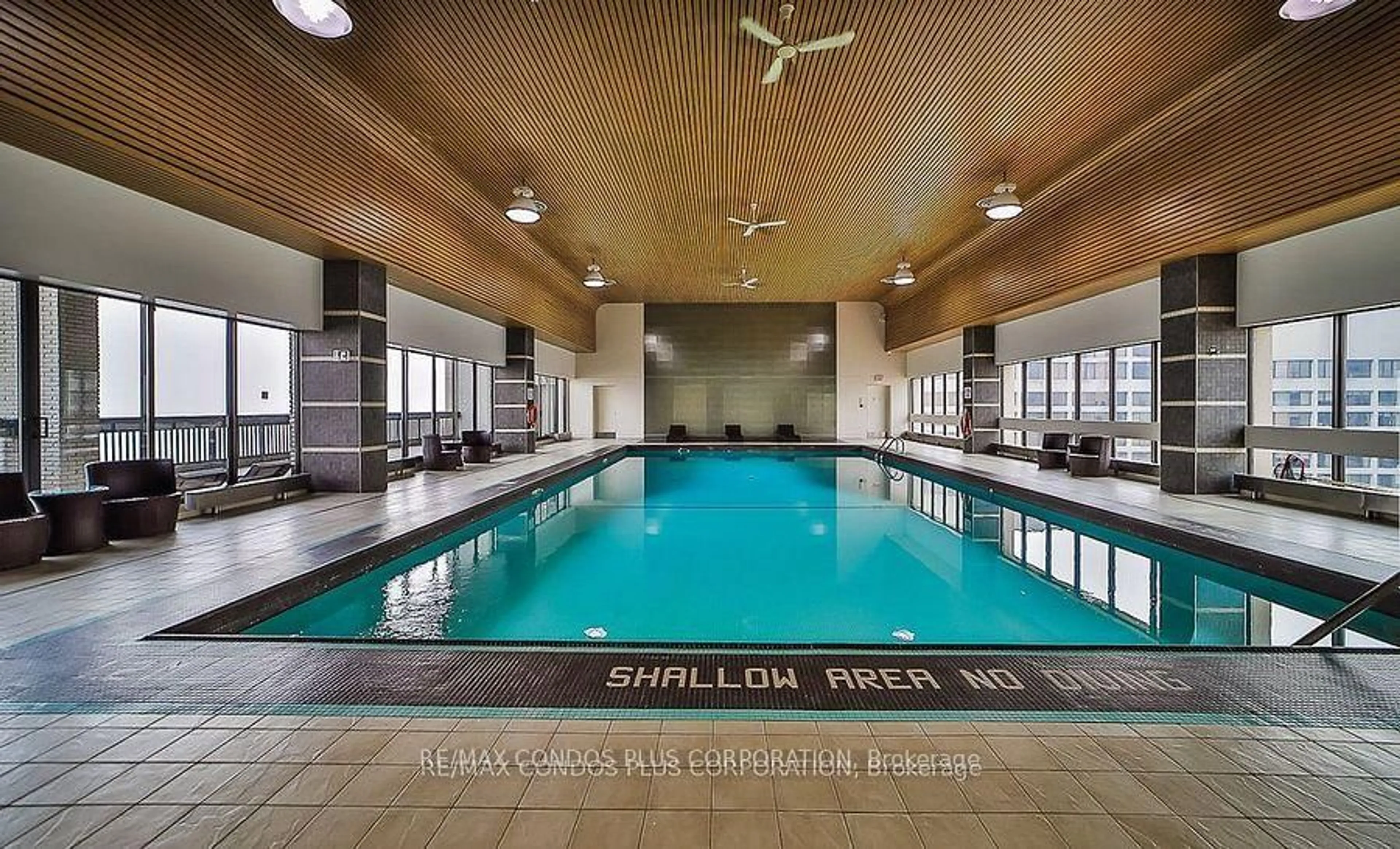 Pool for 33 Harbour Sq #1819, Toronto Ontario M5J 2G2